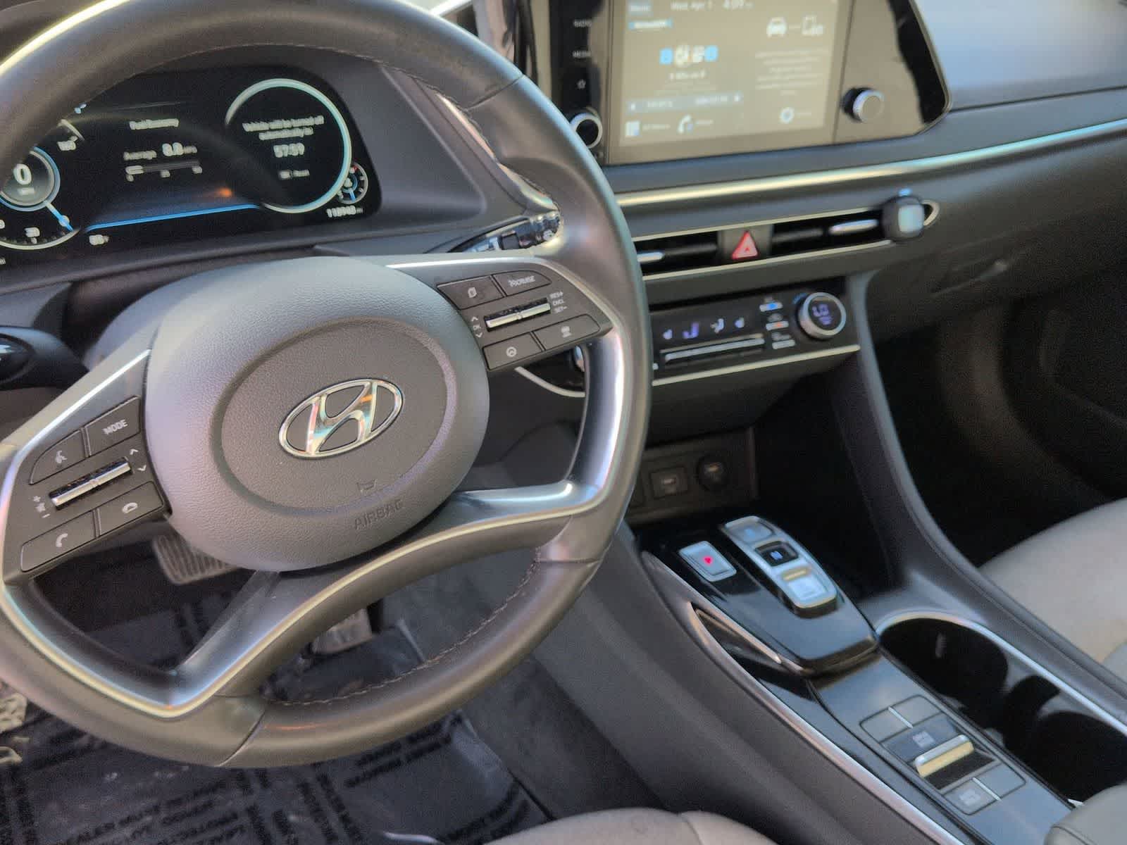 Thumbnail: 2020 Hyundai Sonata - 10