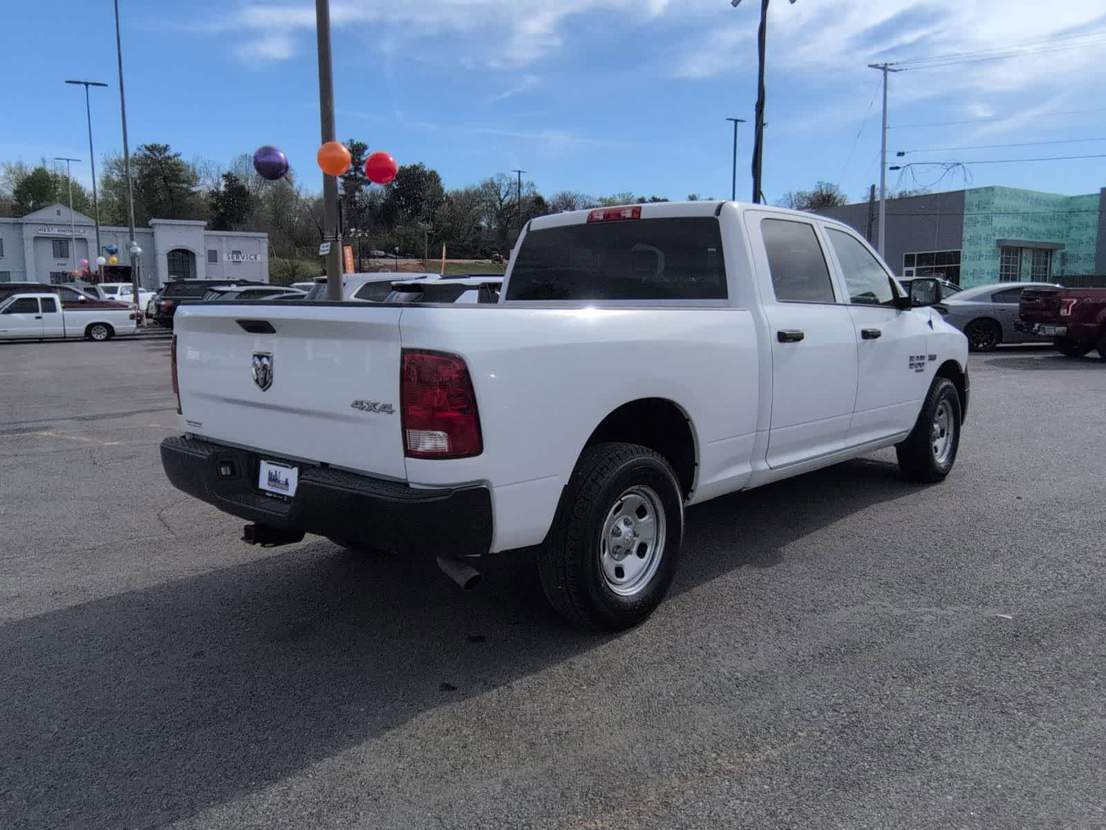 Thumbnail: 2022 RAM 1500 Classic - 8