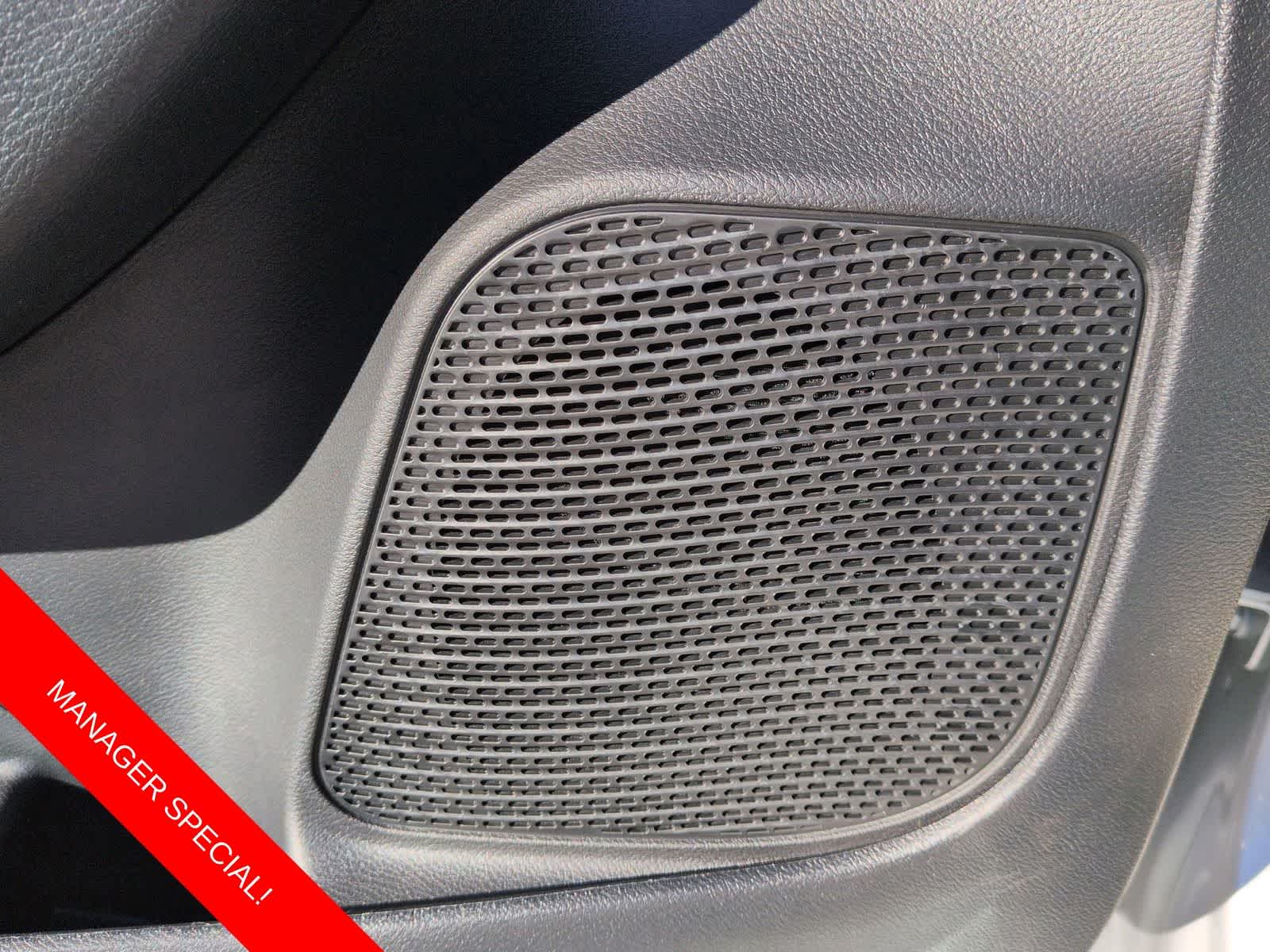 Thumbnail: 2026 Chrysler Pacifica - 21