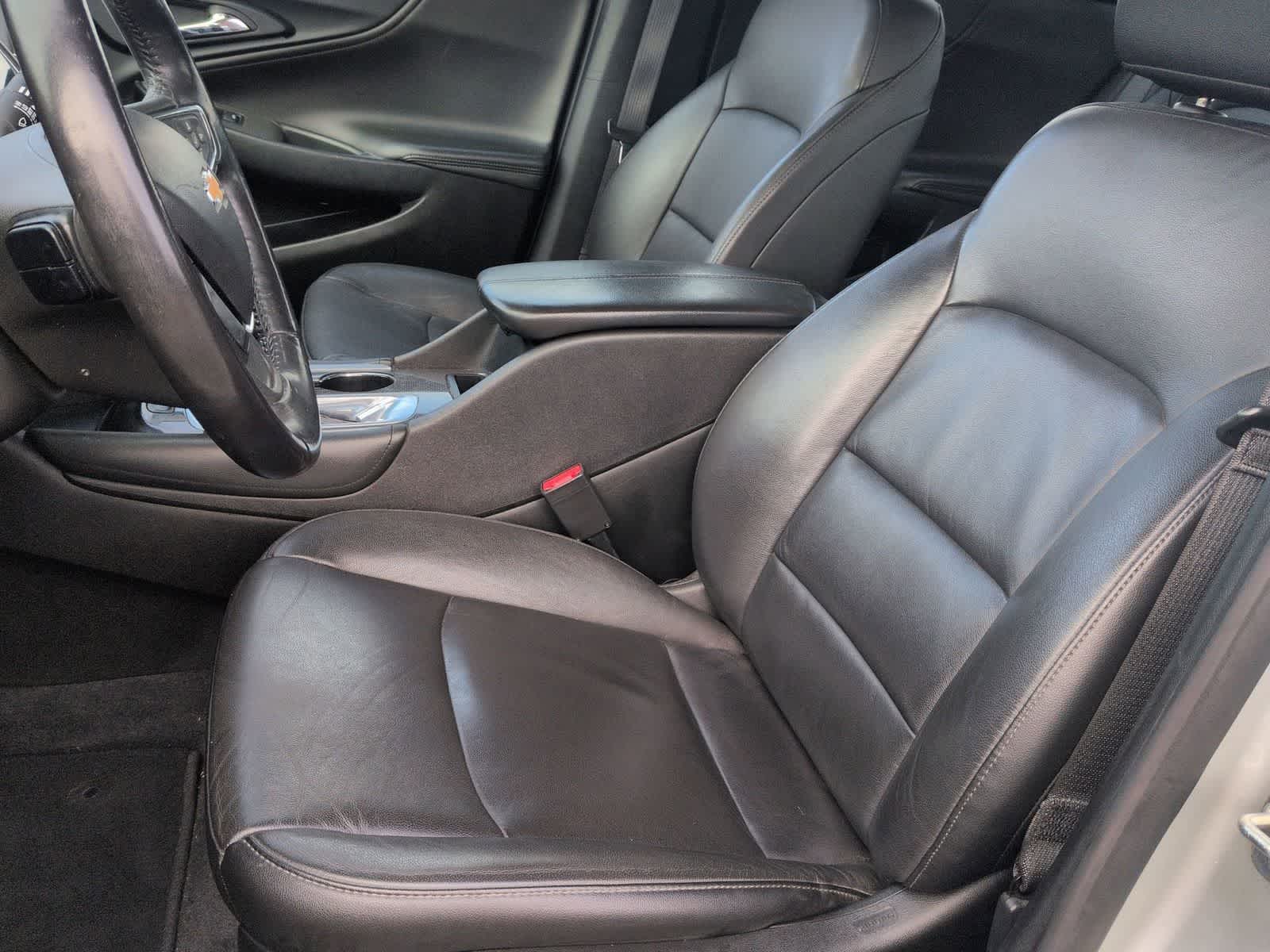 Thumbnail: 2021 Chevrolet Malibu - 15