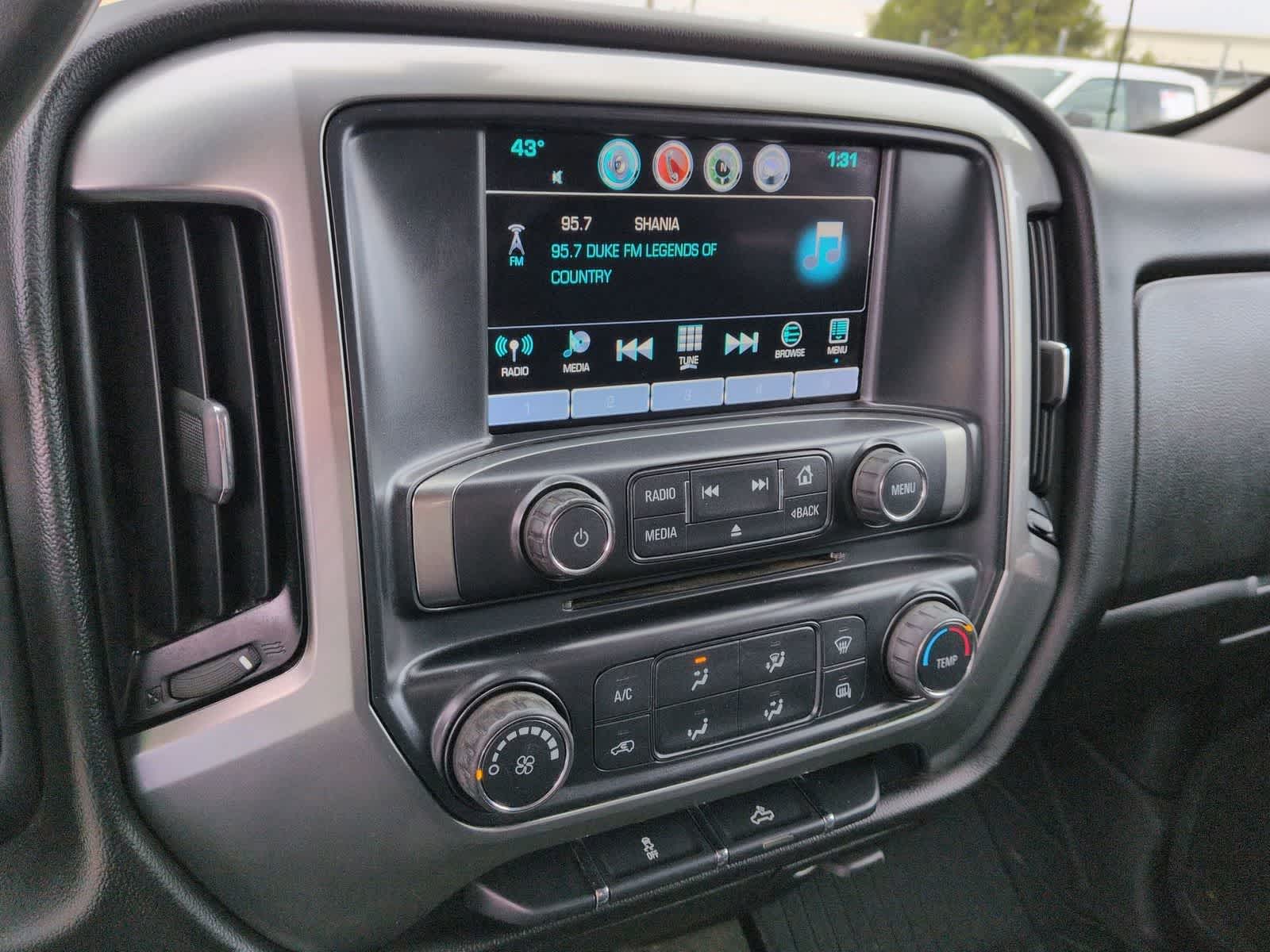 Thumbnail: 2017 Chevrolet Silverado 2500 - 27