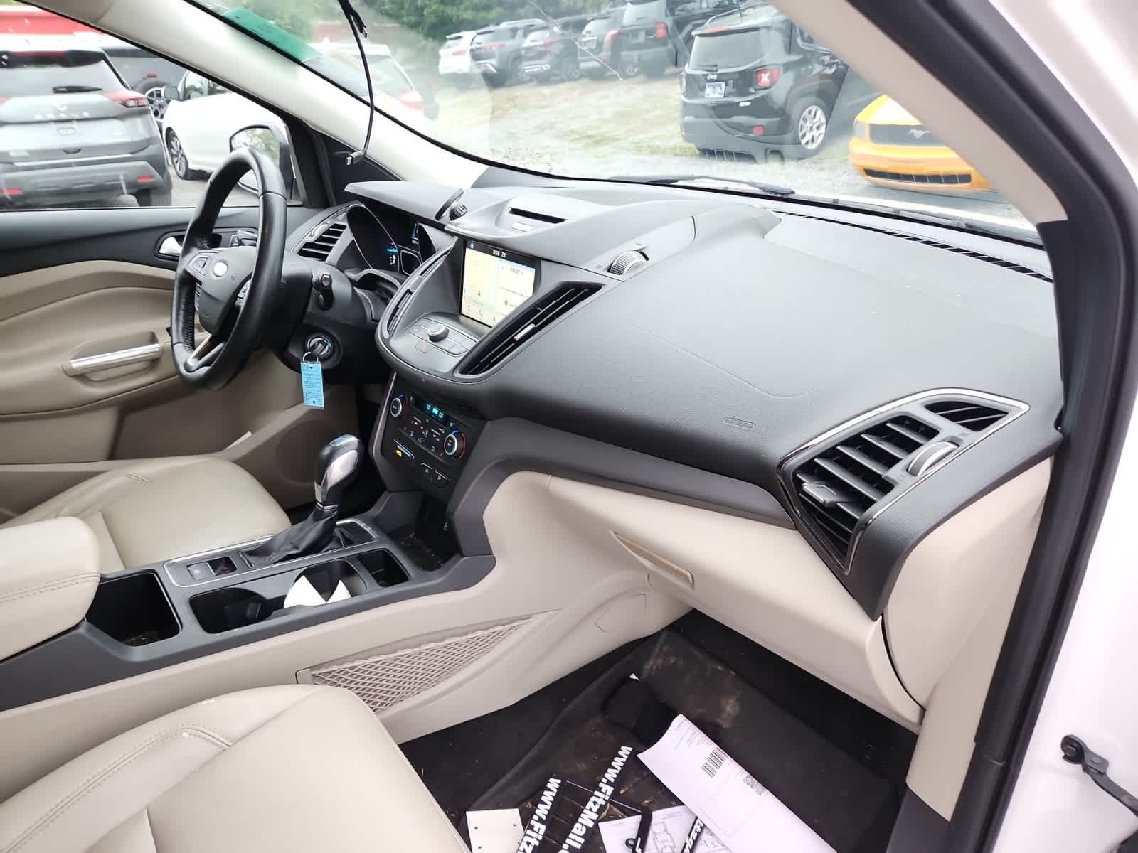 Thumbnail: 2018 Ford Escape - 17