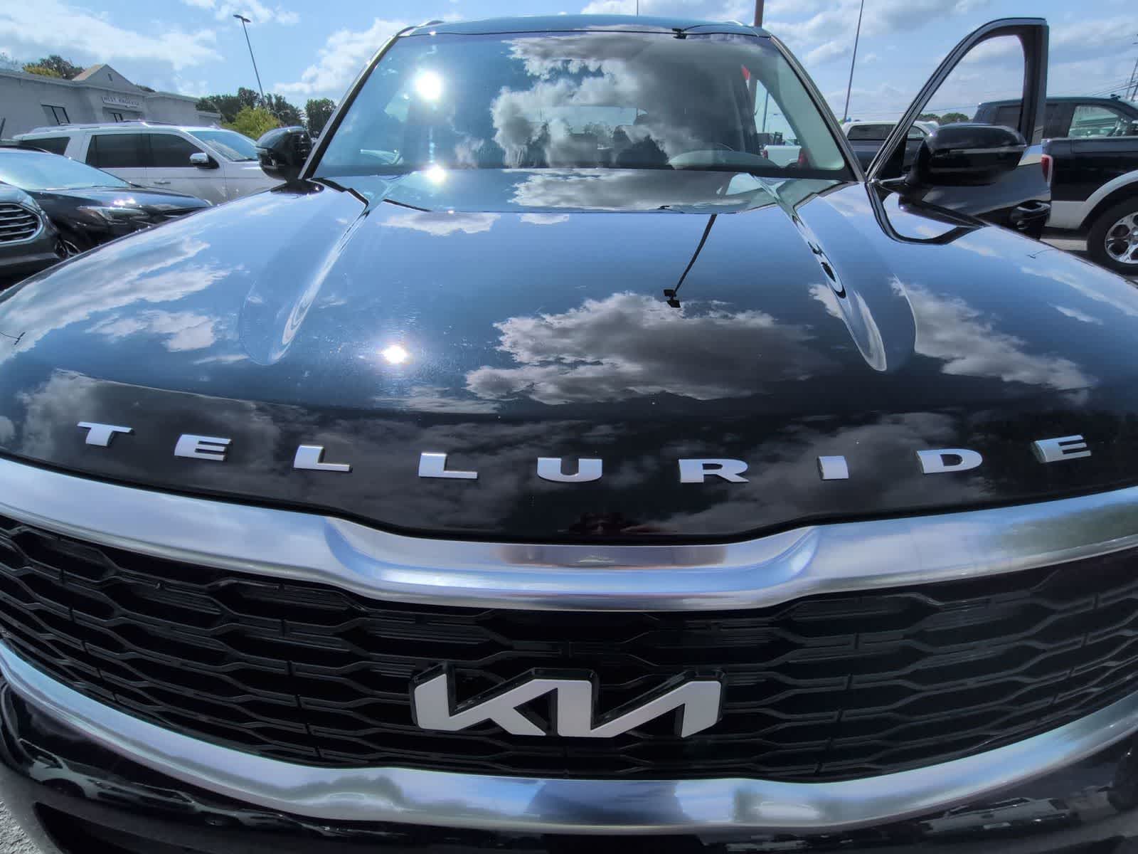 Thumbnail: 2022 Kia Telluride - 12