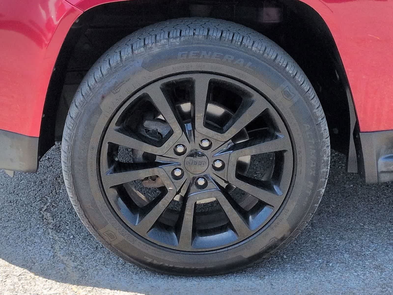 Thumbnail: 2013 Jeep Compass - 13