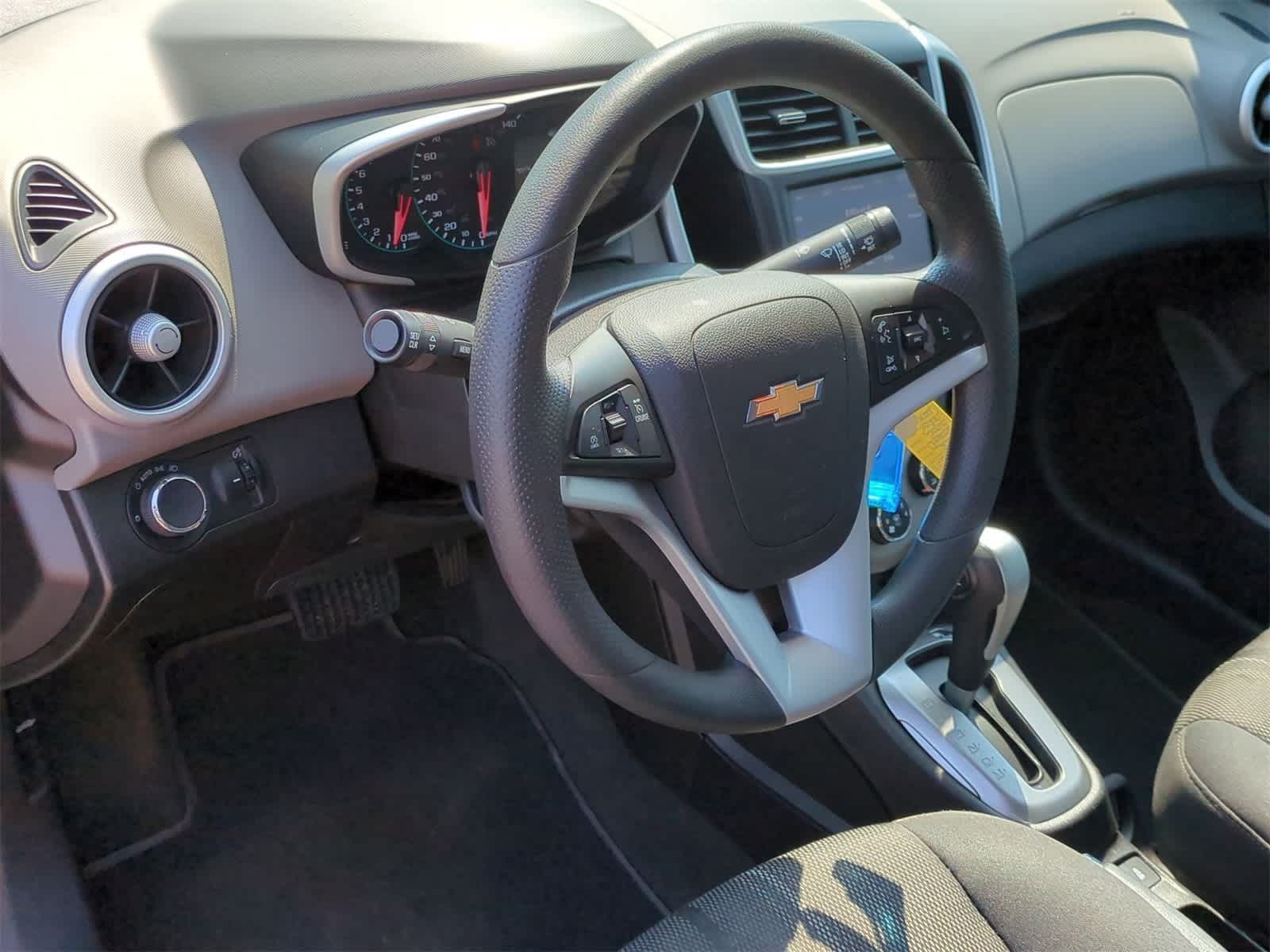 Thumbnail: 2020 Chevrolet Sonic - 10