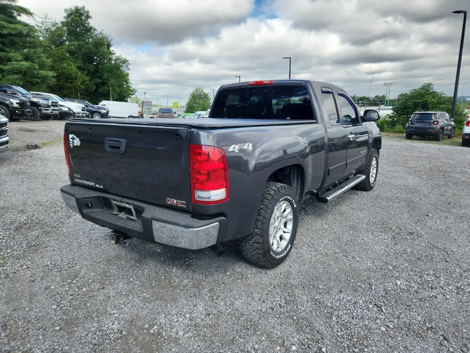 2011 GMC Sierra 1500 SLE 6