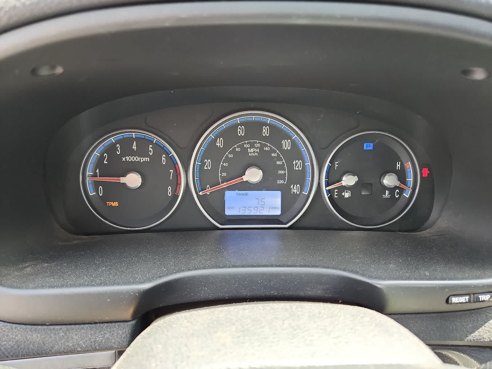 Thumbnail: 2009 Hyundai Santa Fe - 9