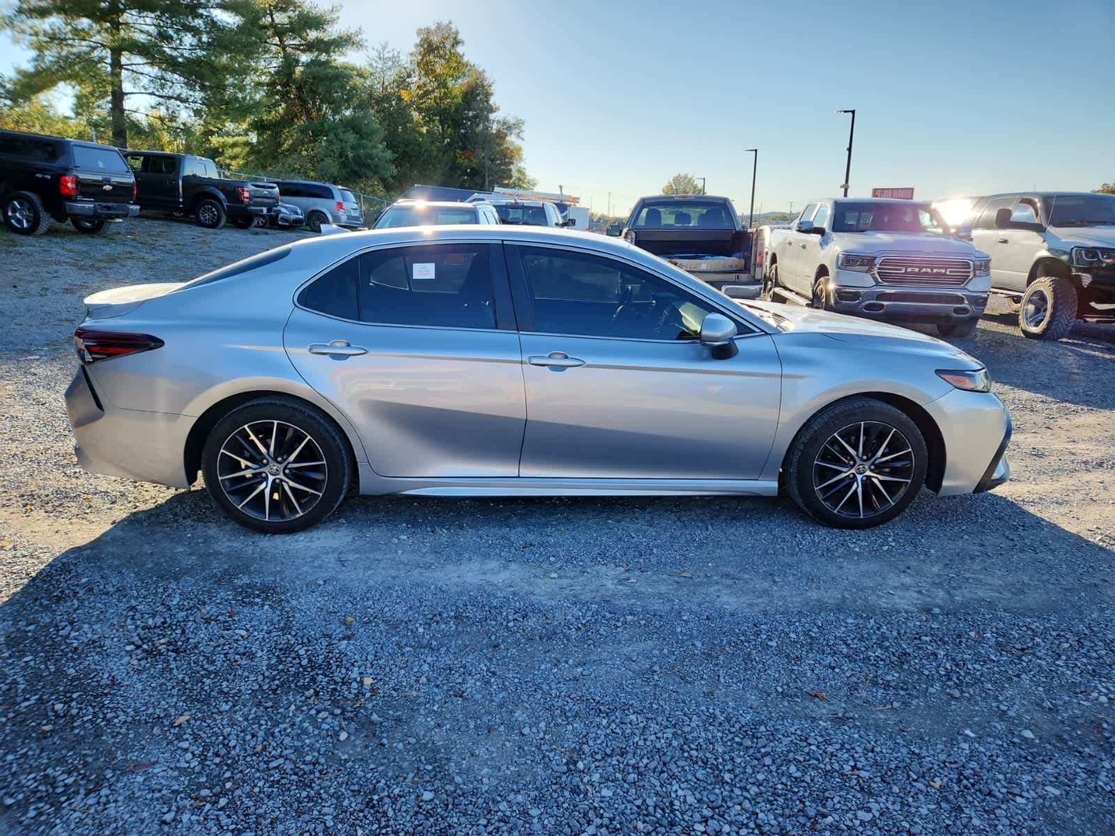 Thumbnail: 2022 Toyota Camry - 6