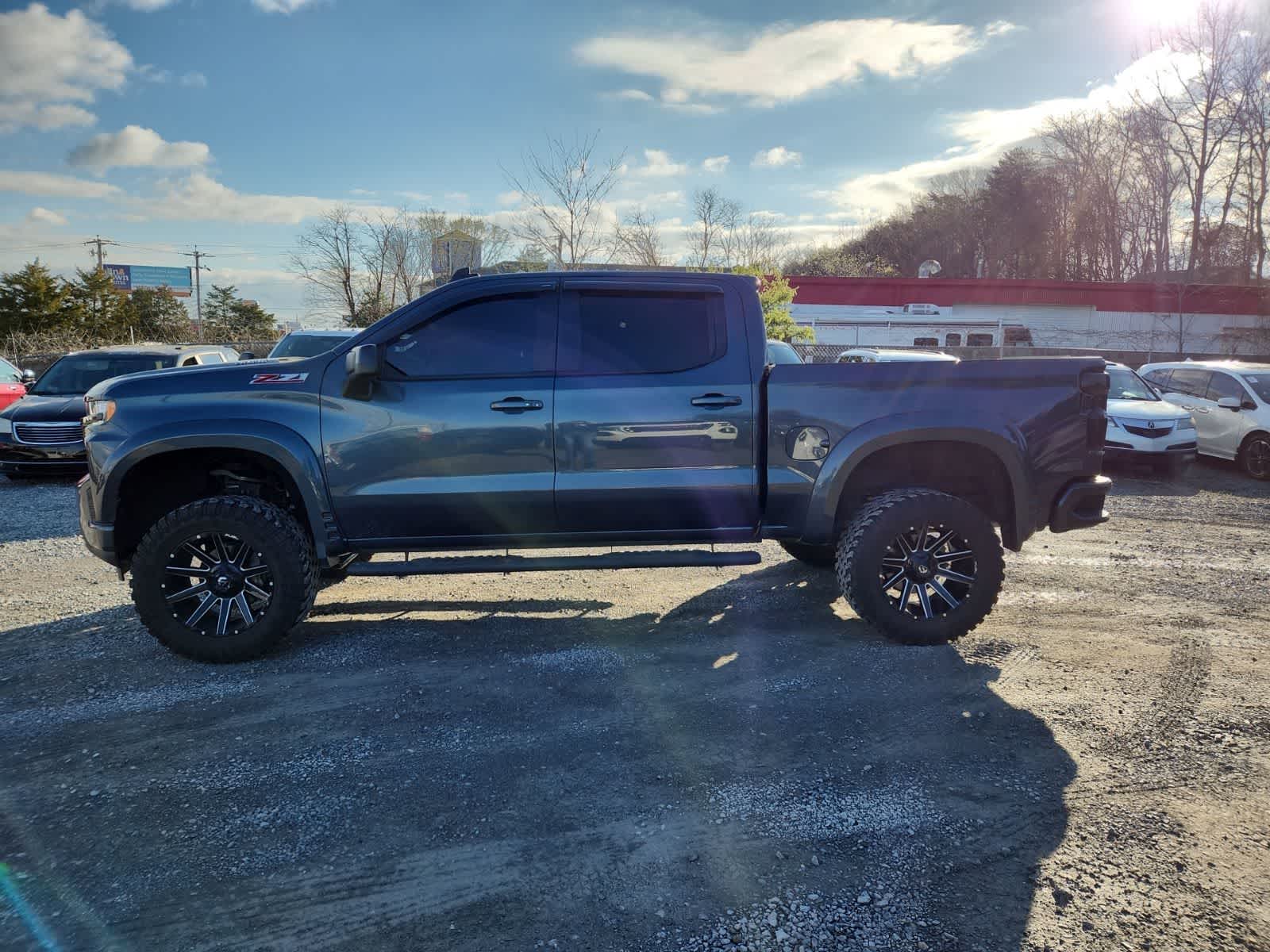 Thumbnail: 2021 Chevrolet Silverado 1500 - 2