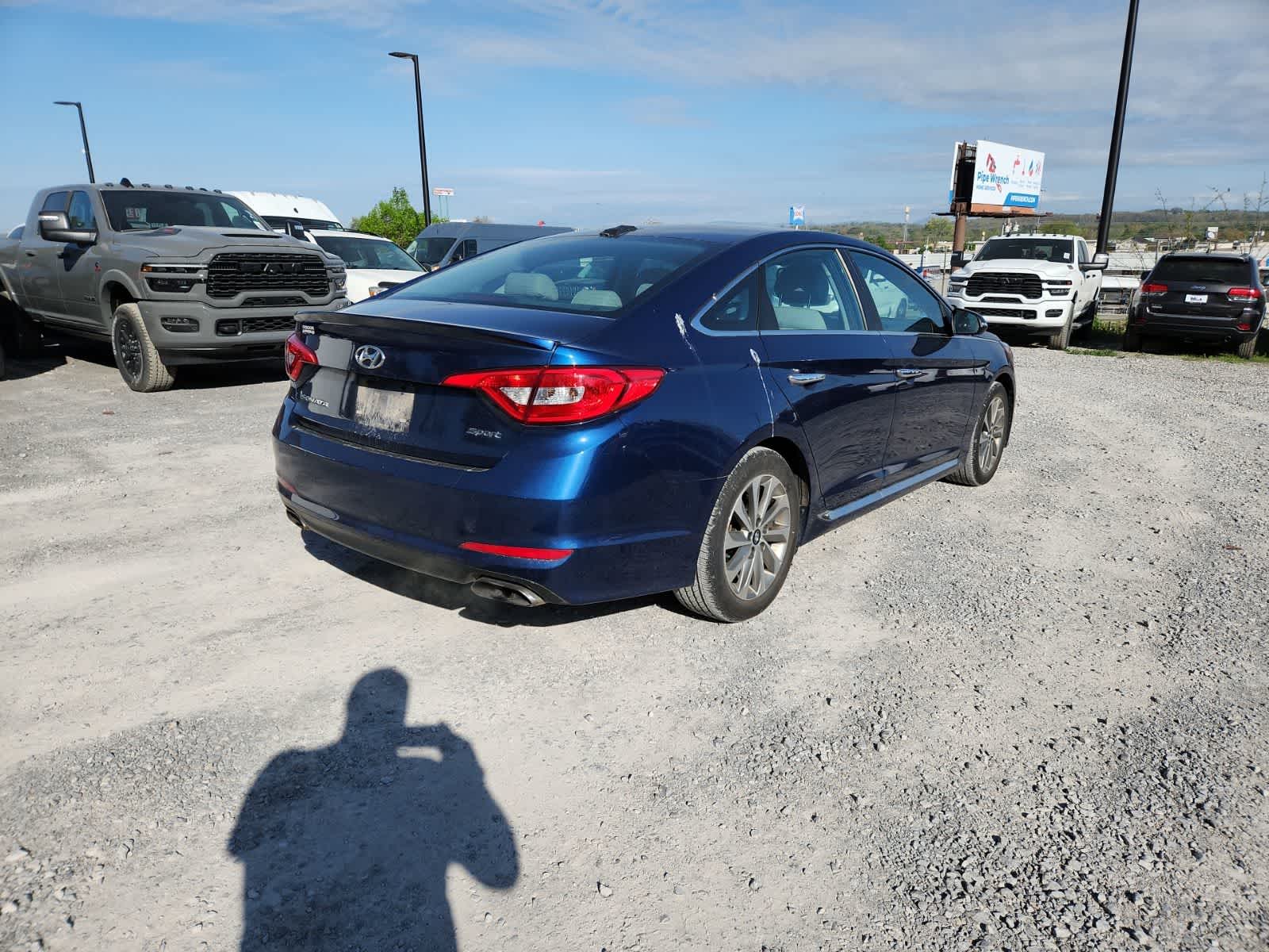 Thumbnail: 2015 Hyundai Sonata - 5