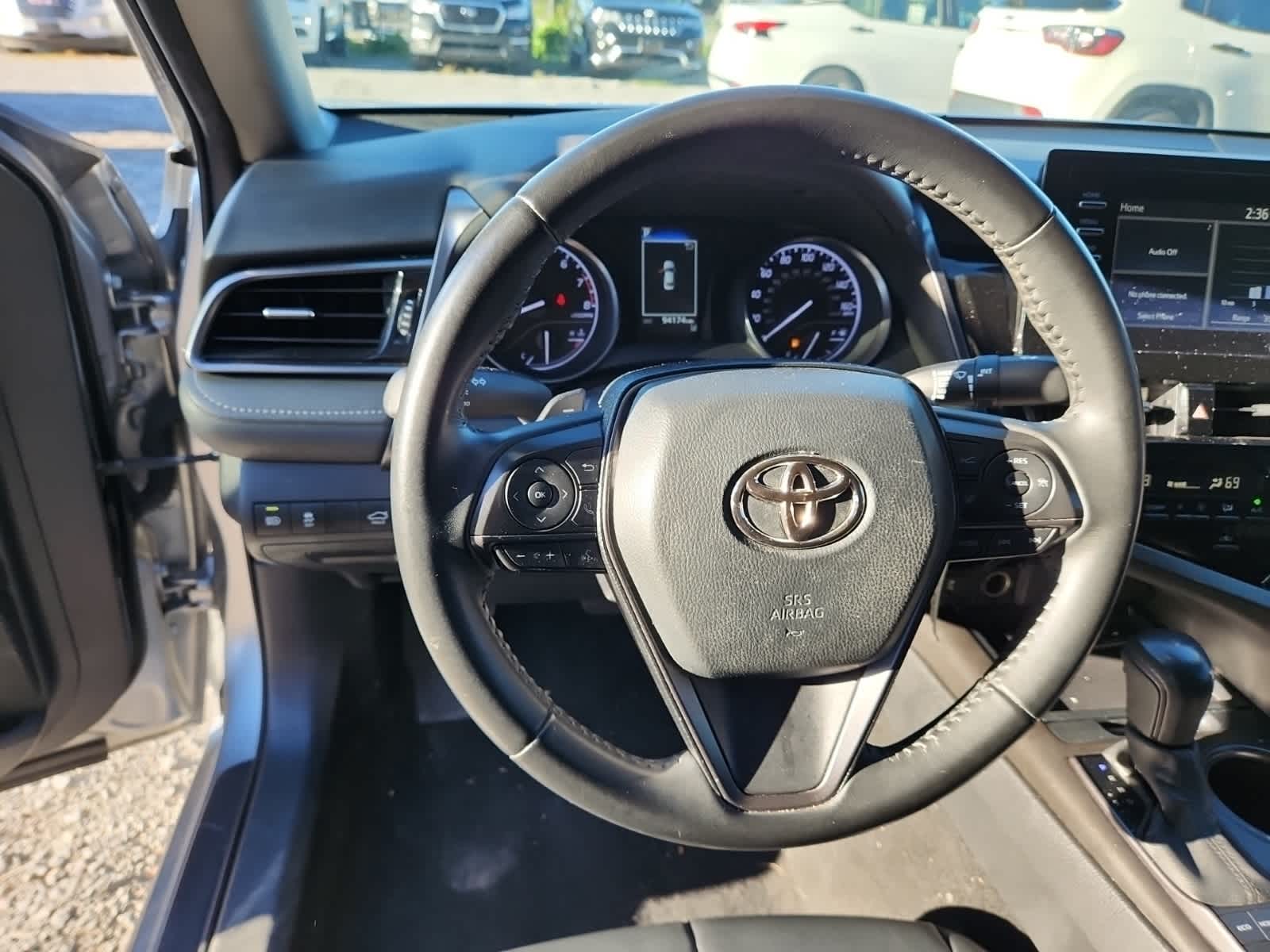 Thumbnail: 2022 Toyota Camry - 12