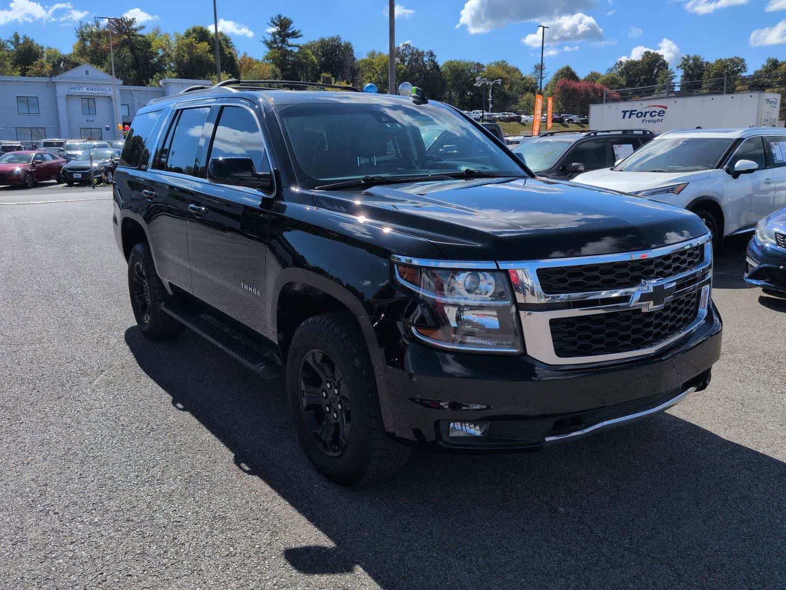 Thumbnail: 2019 Chevrolet Tahoe - 2
