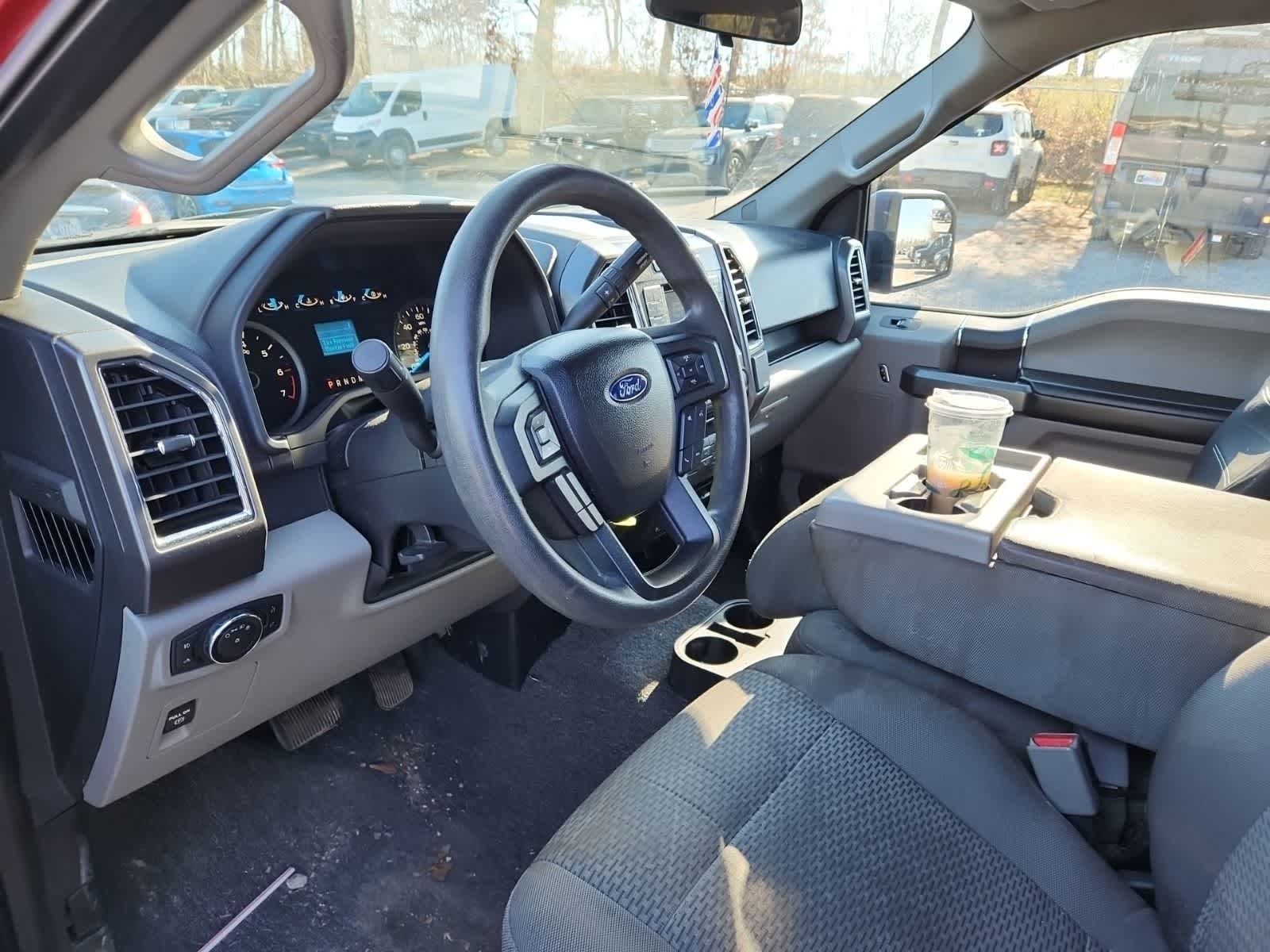 Thumbnail: 2016 Ford F-150 - 13