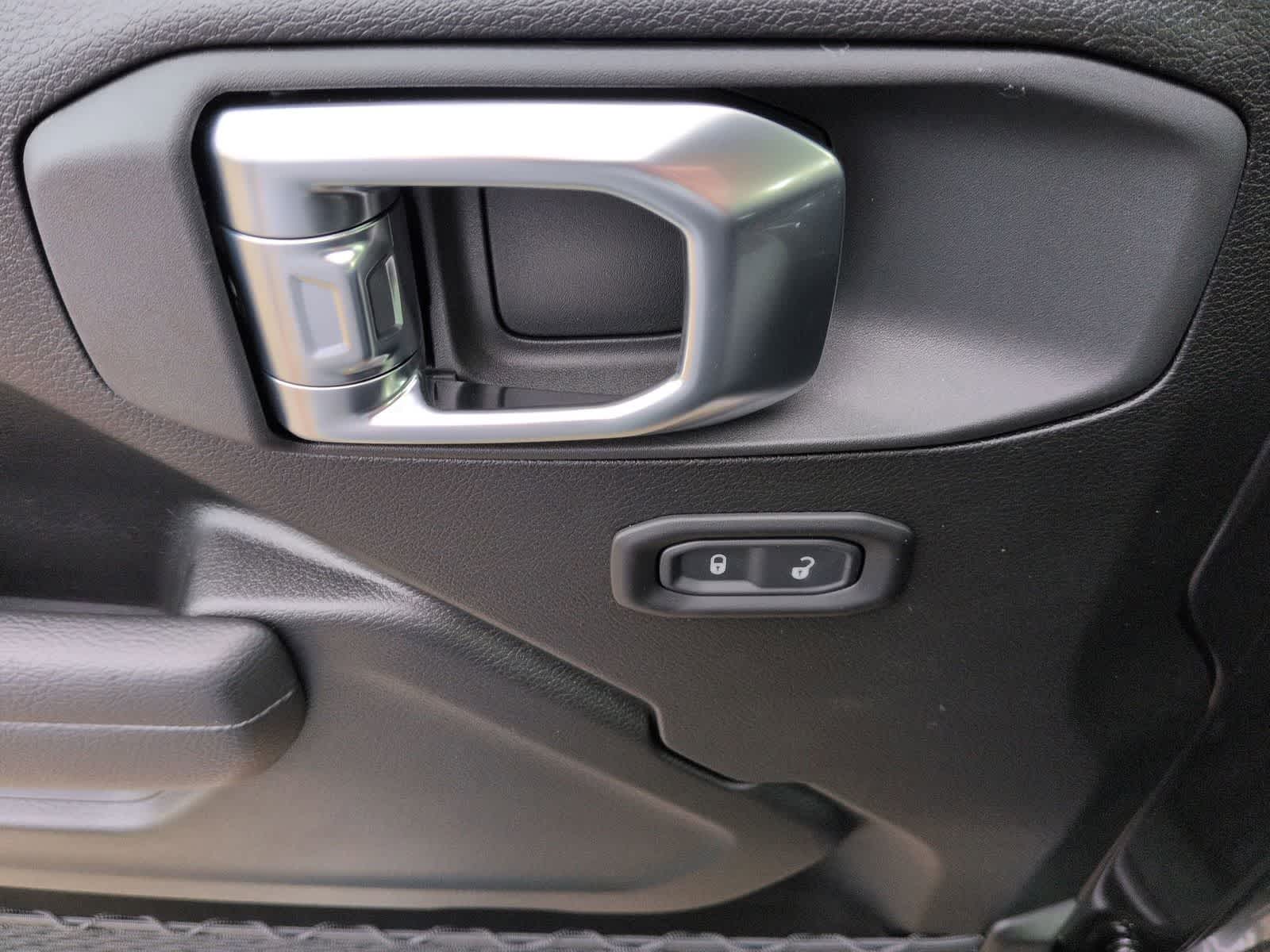 Thumbnail: 2026 Jeep Wrangler - 16