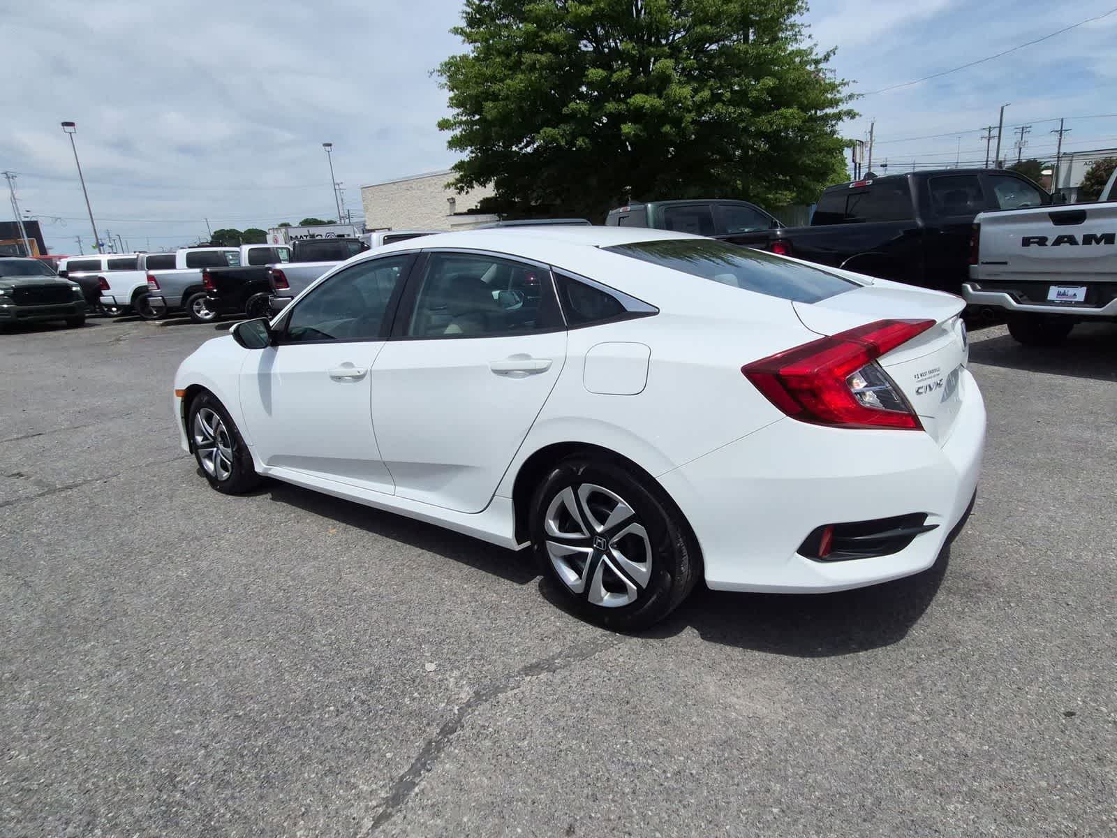 Thumbnail: 2018 Honda Civic - 6
