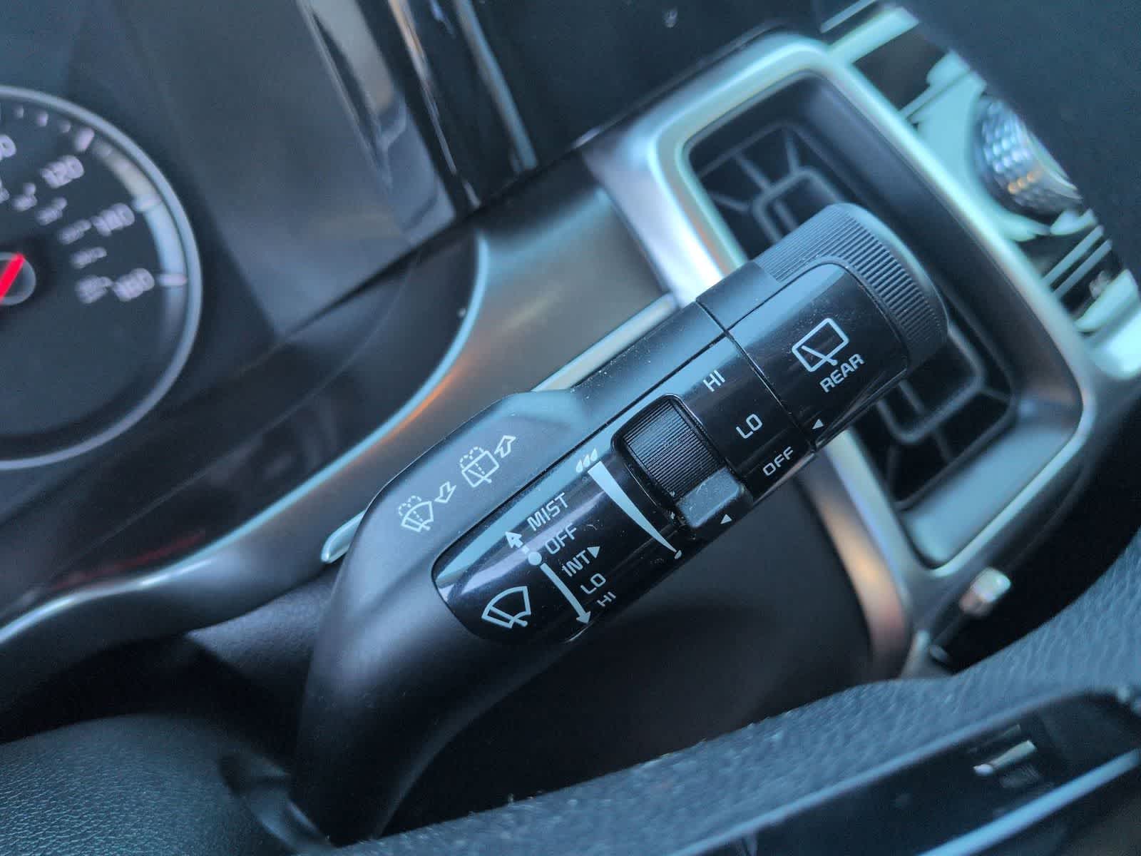 Thumbnail: 2022 Kia Sorento - 24