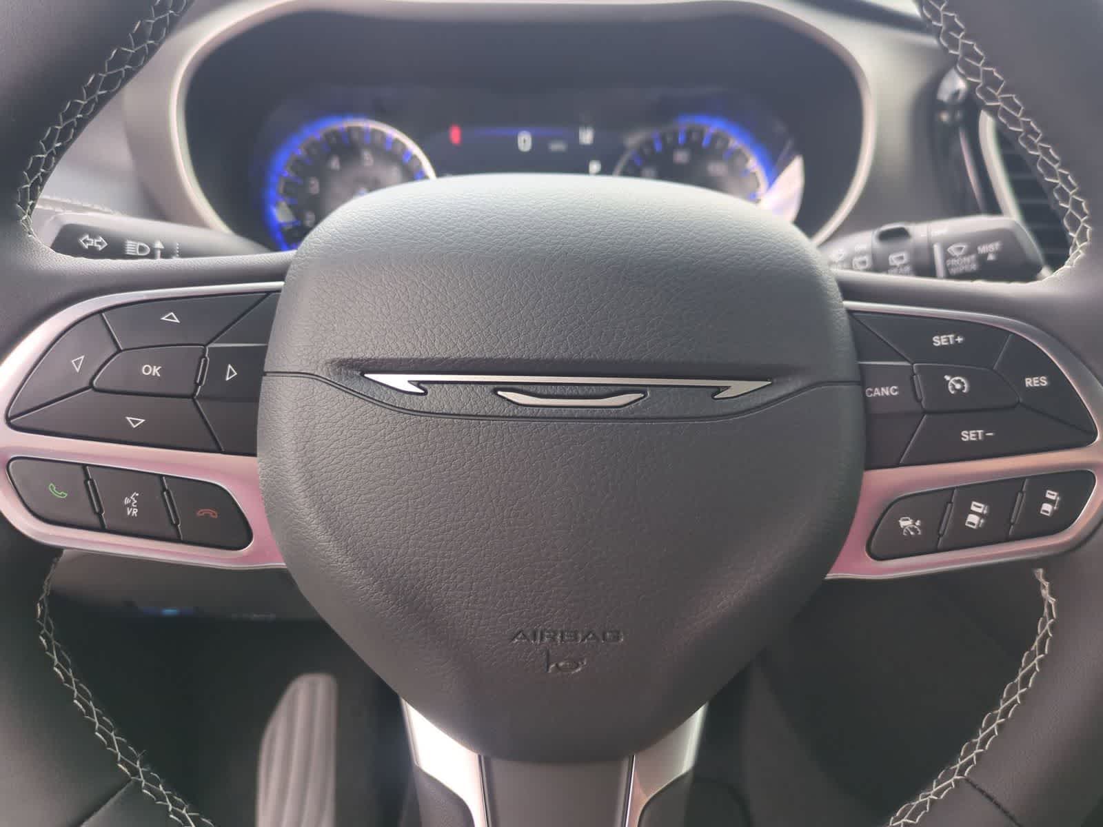 Thumbnail: 2027 Chrysler Pacifica - 22