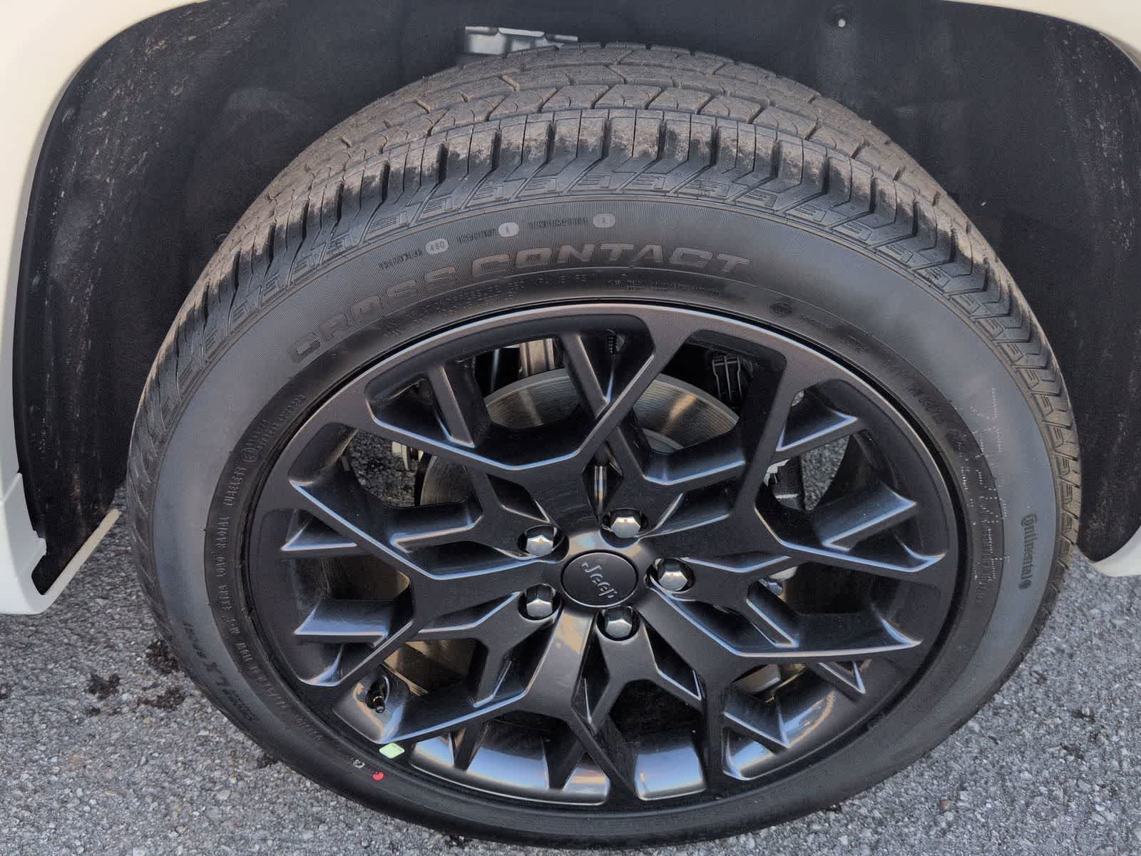 Thumbnail: 2025 Jeep Grand Cherokee - 14