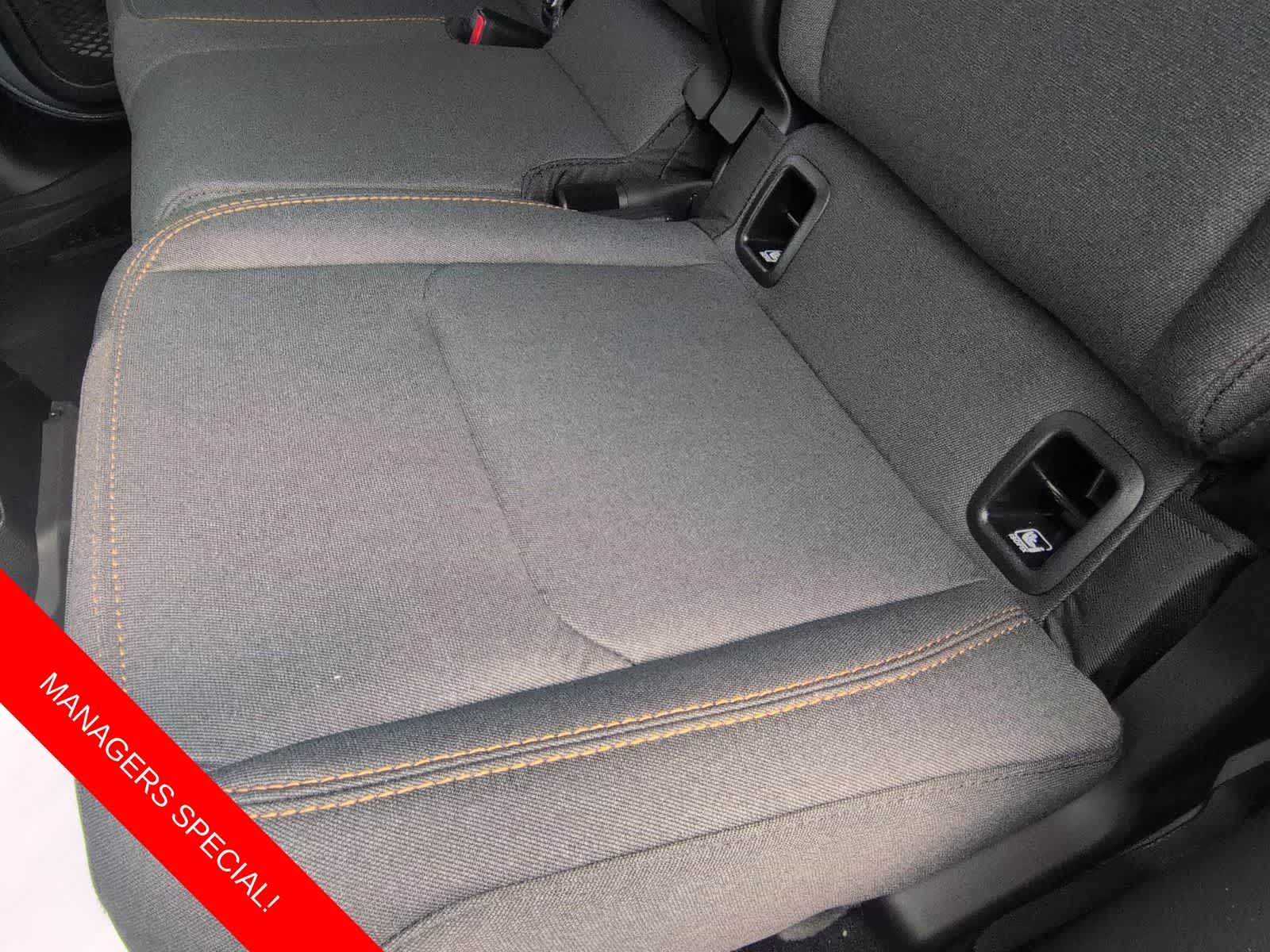 Thumbnail: 2025 Jeep Gladiator - 18