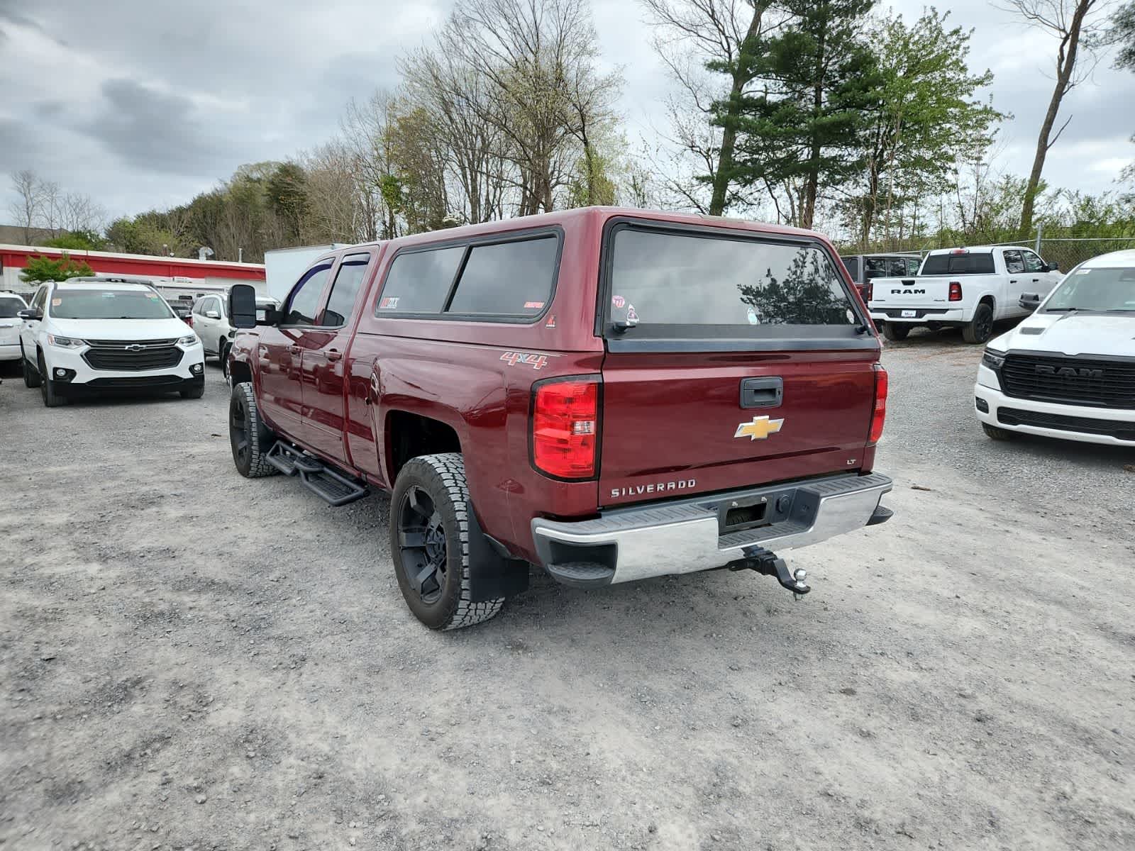 Thumbnail: 2017 Chevrolet Silverado 1500 - 3