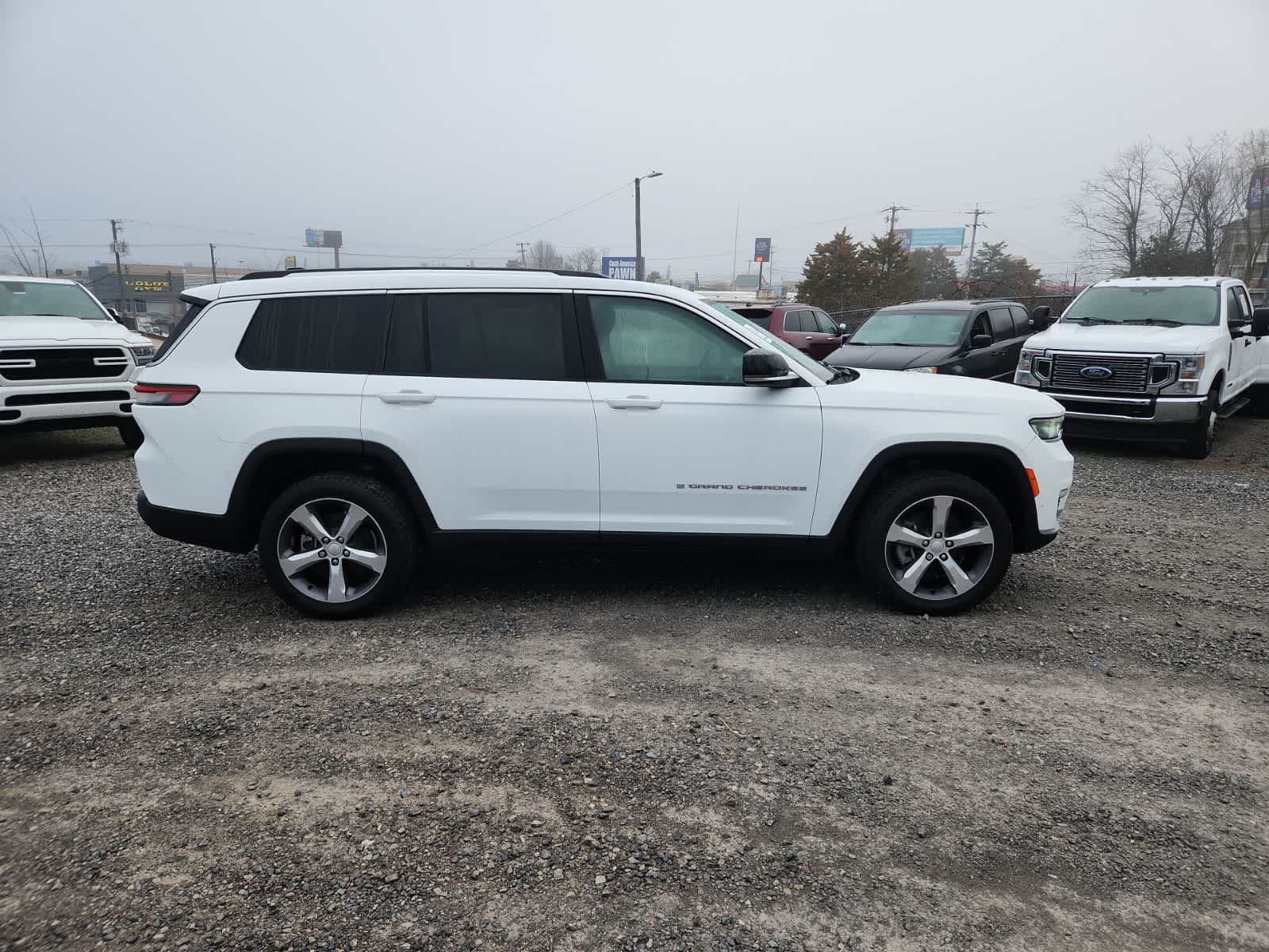 Thumbnail: 2021 Jeep Grand Cherokee L - 6
