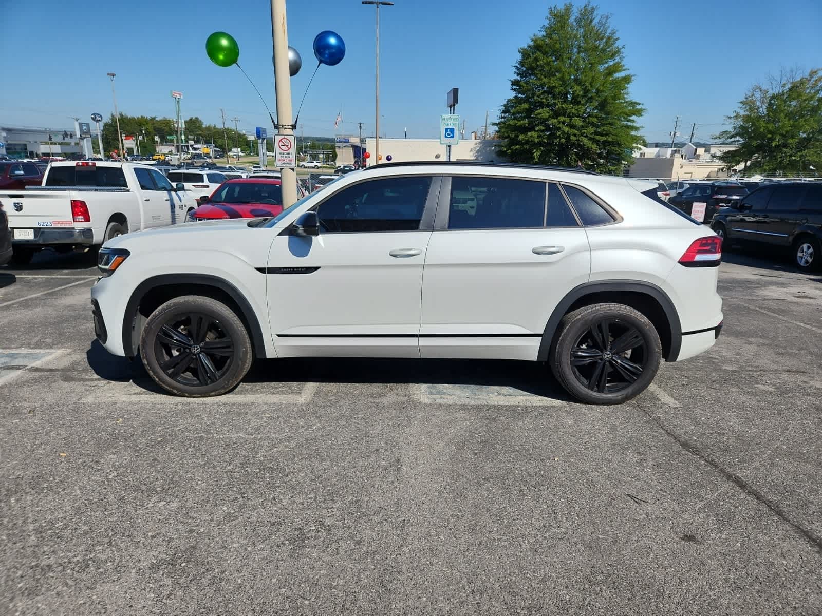 Thumbnail: 2023 Volkswagen Atlas - 2