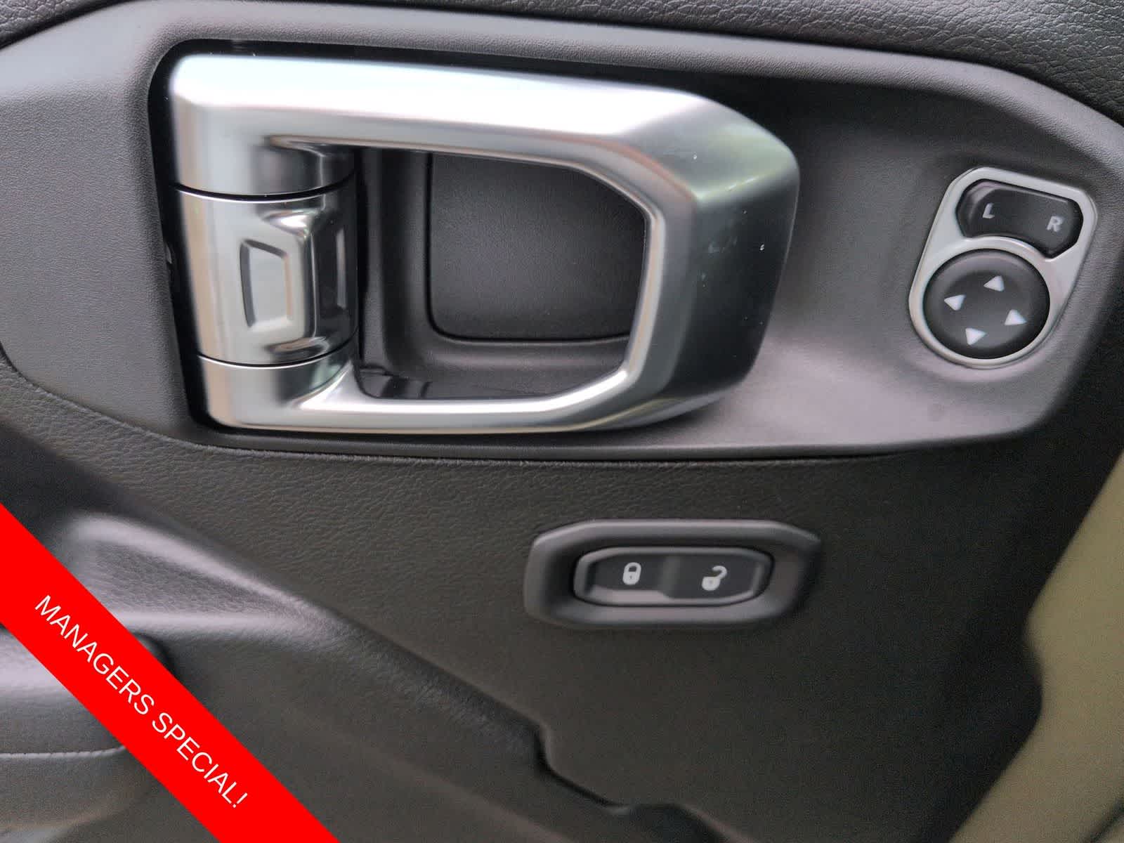 Thumbnail: 2026 Jeep Wrangler - 16