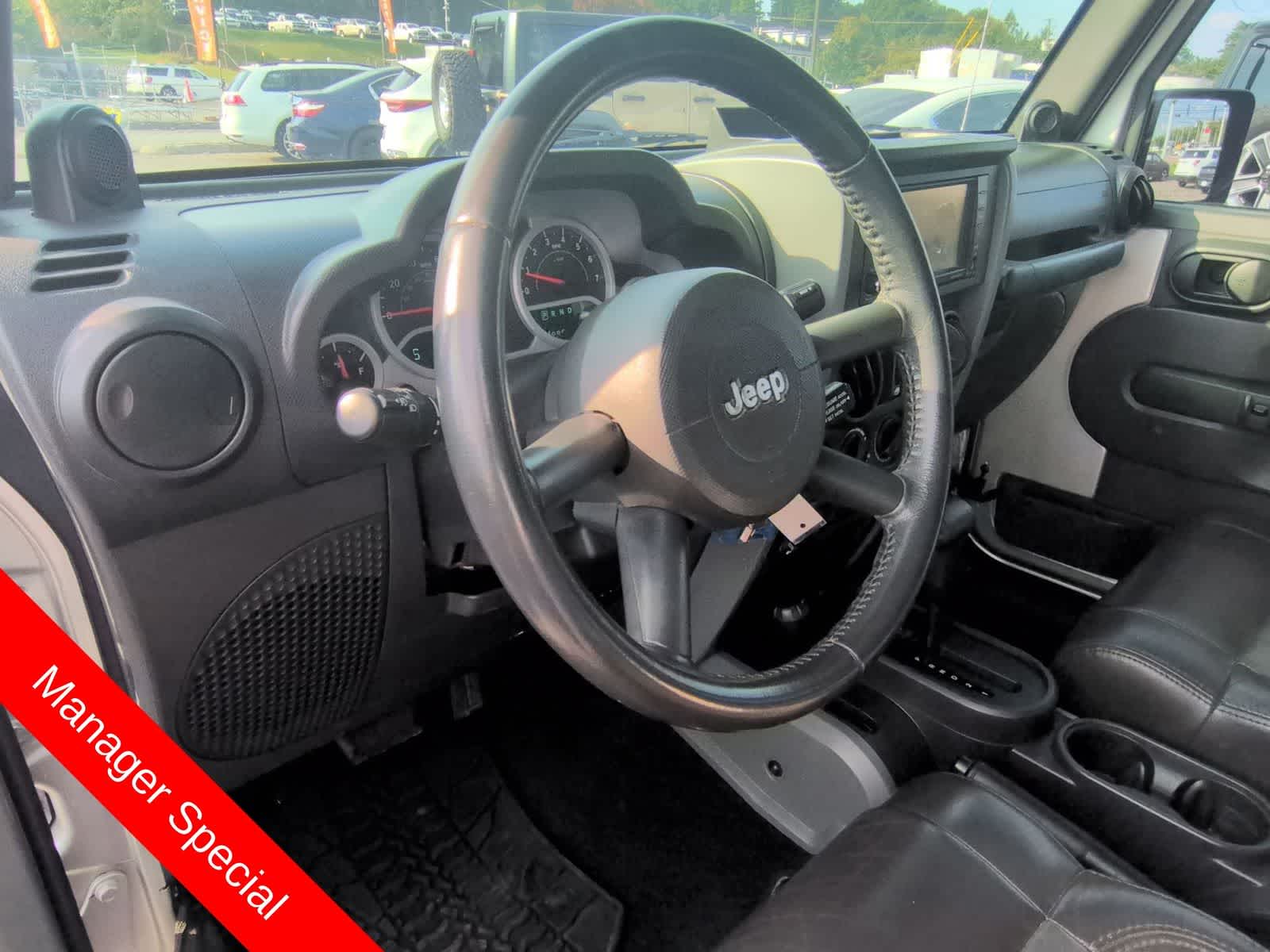 Thumbnail: 2010 Jeep Wrangler - 10