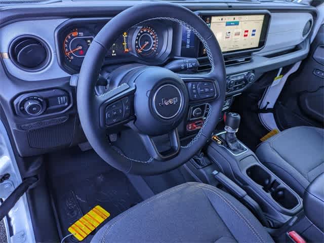 Thumbnail: 2025 Jeep Wrangler - 2