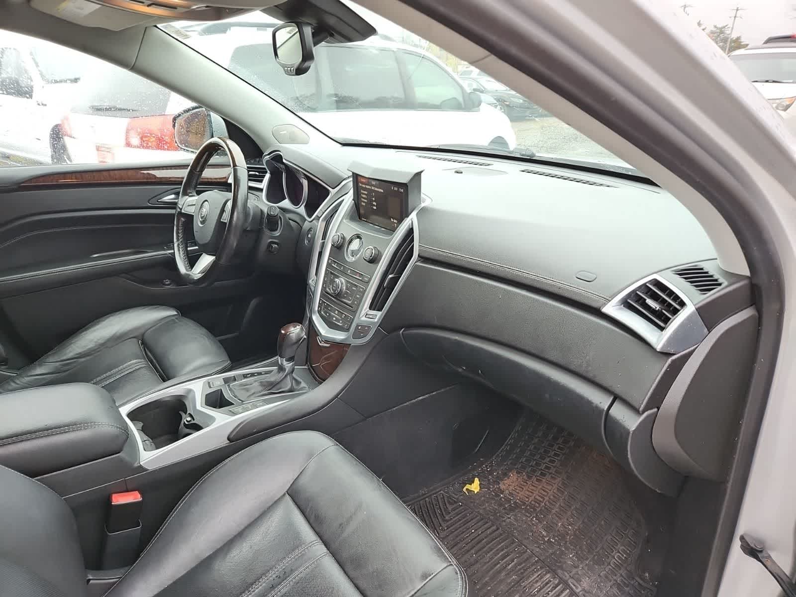 Thumbnail: 2012 Cadillac SRX - 16