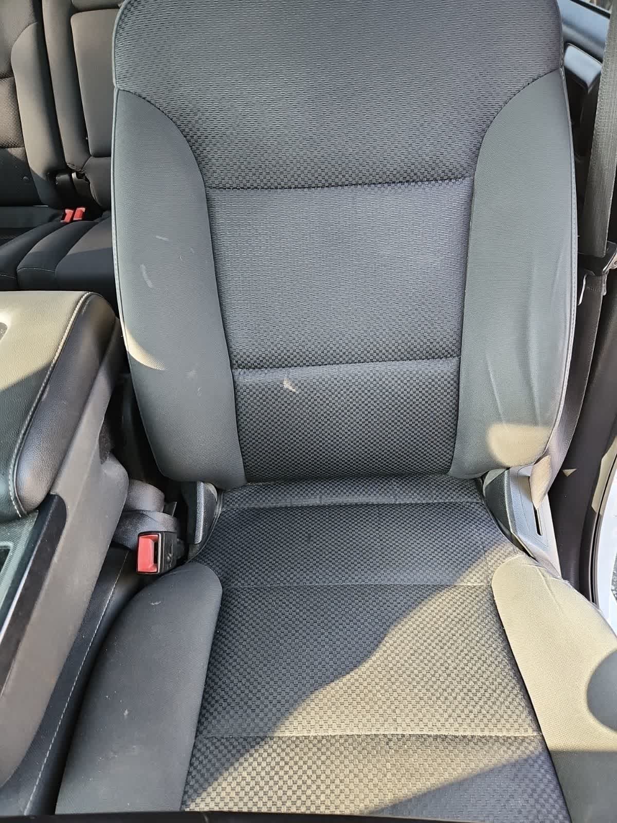 Thumbnail: 2017 Chevrolet Silverado 2500 - 14