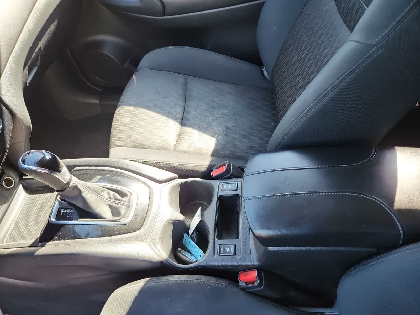 Thumbnail: 2018 Nissan Rogue - 11