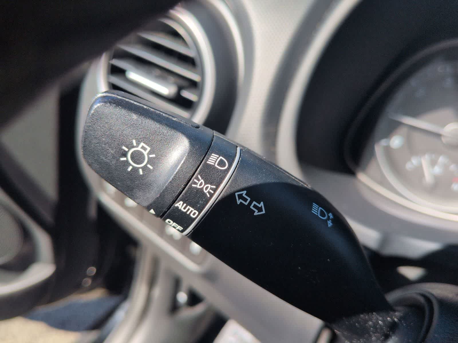 Thumbnail: 2021 Hyundai Kona - 22