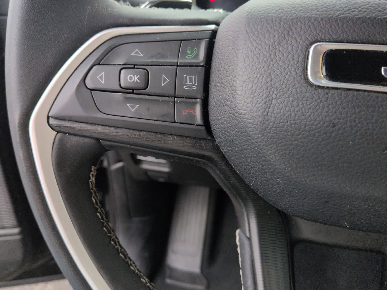 Thumbnail: 2024 Jeep Grand Cherokee L - 22