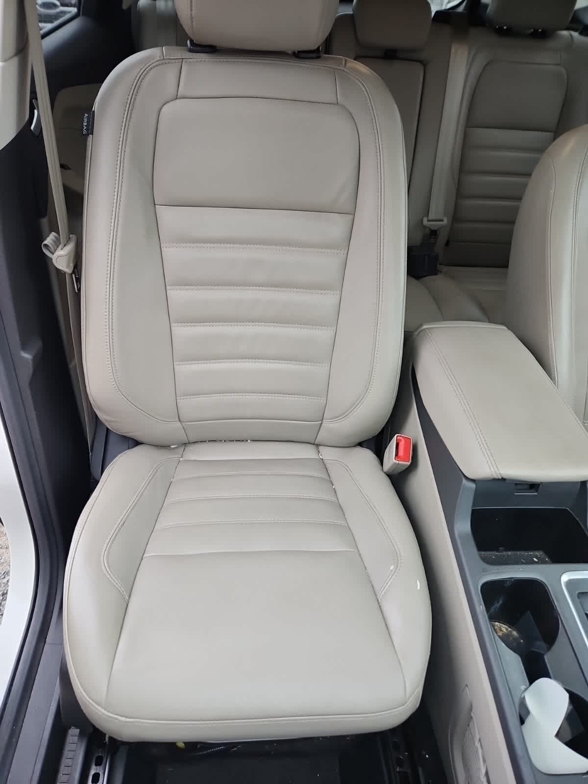 Thumbnail: 2018 Ford Escape - 18
