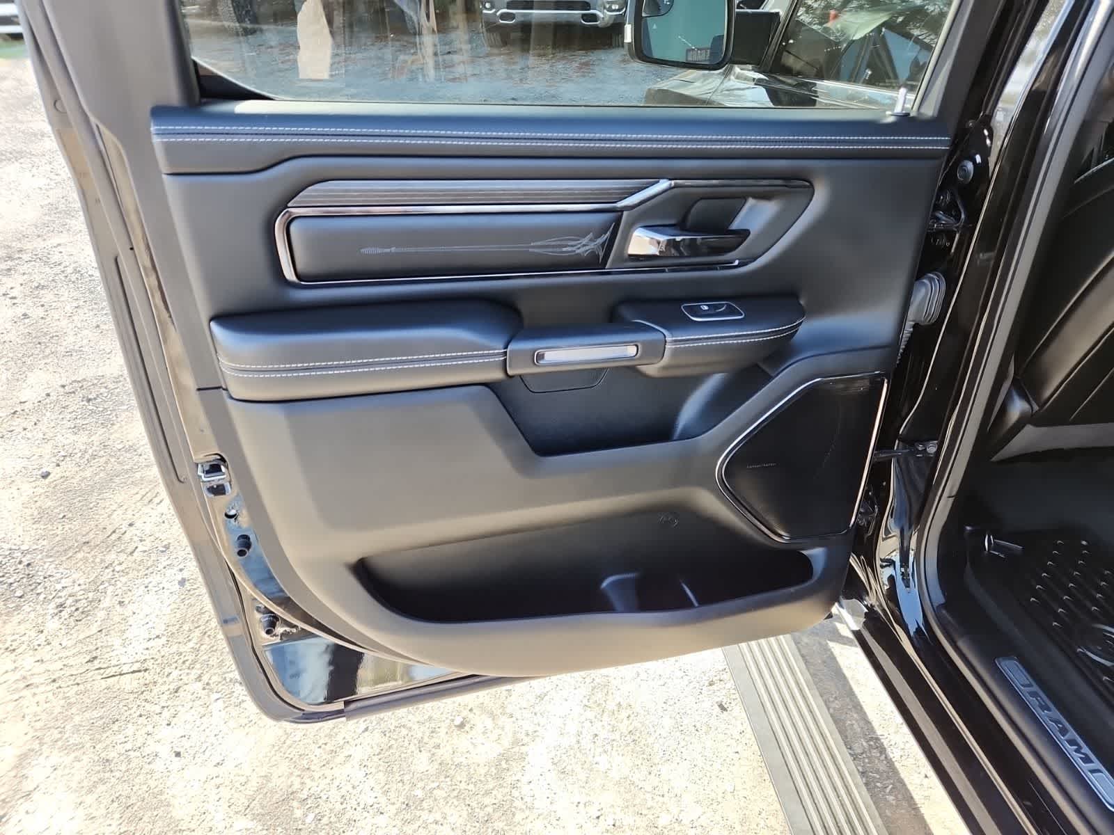 Thumbnail: 2022 RAM 1500 - 28