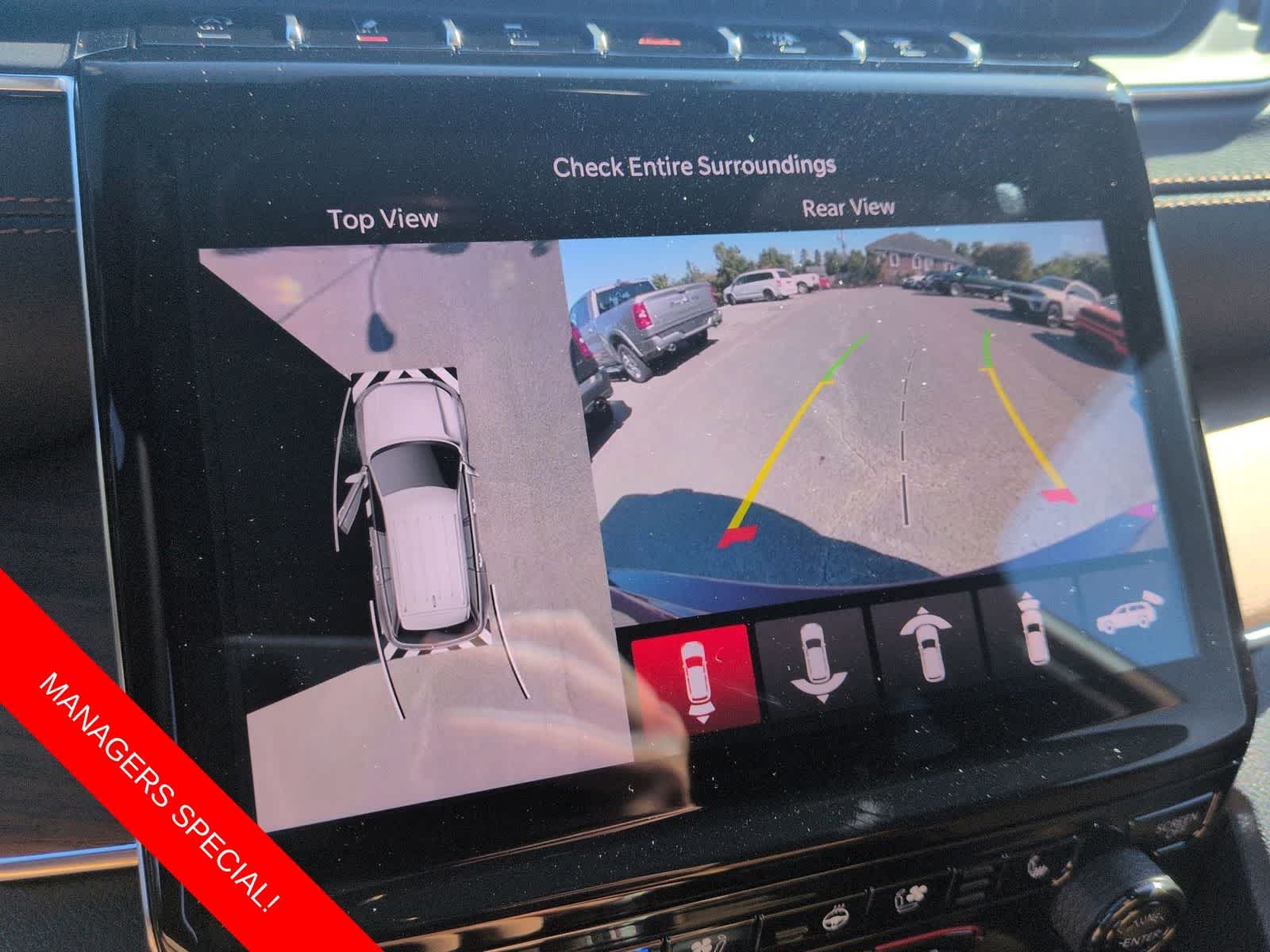 Thumbnail: 2025 Jeep Grand Cherokee - 28