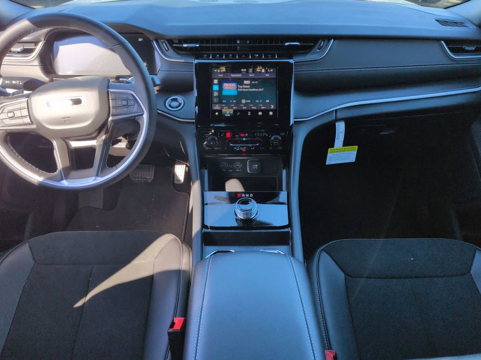 Thumbnail: 2025 Jeep Grand Cherokee - 14