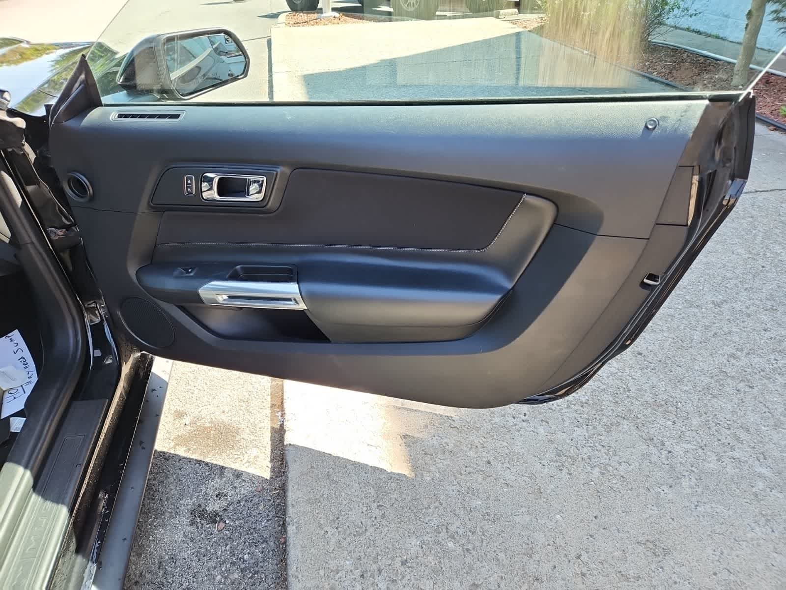 Thumbnail: 2017 Ford Mustang - 24