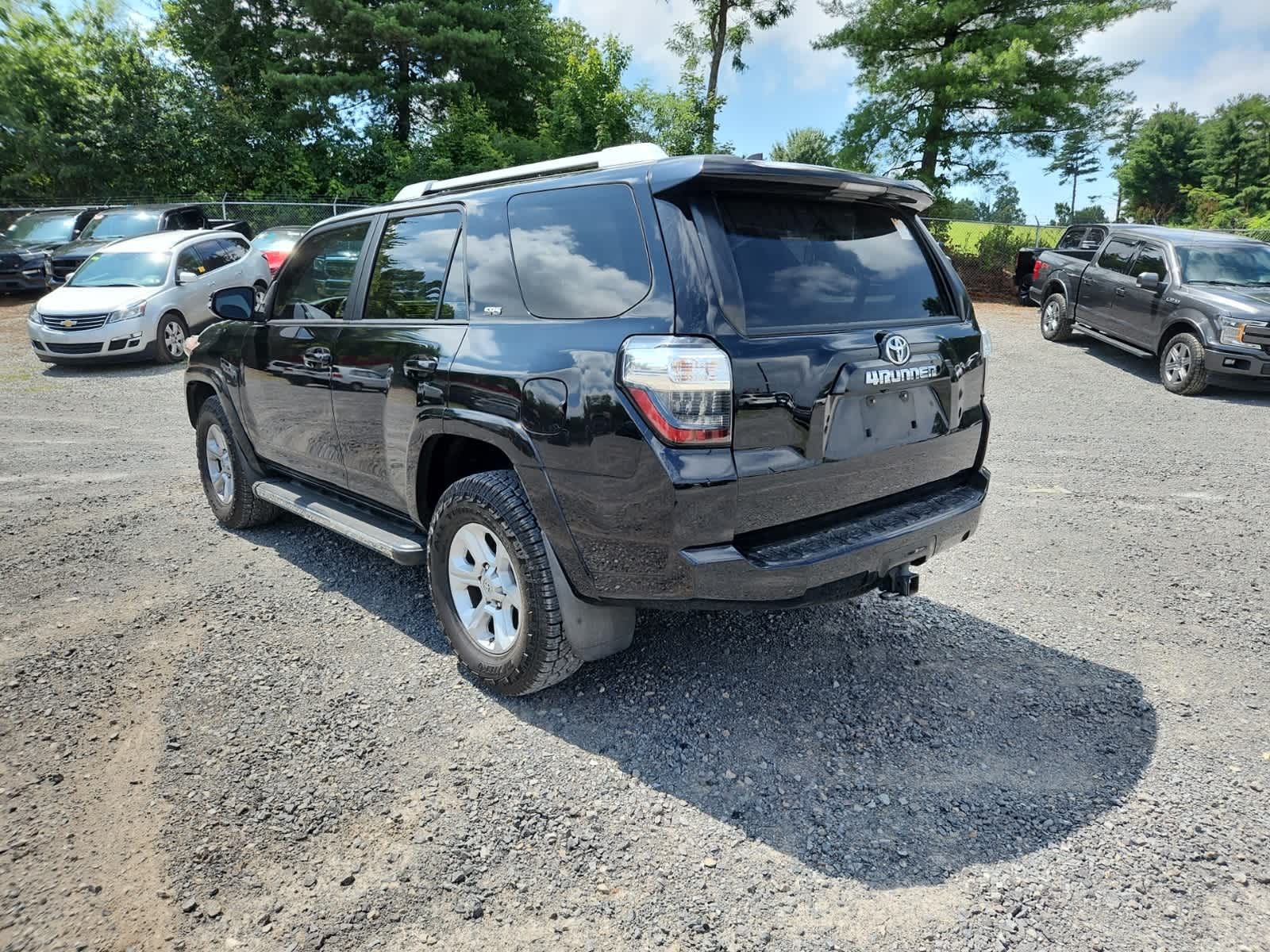 Thumbnail: 2018 Toyota 4Runner - 3