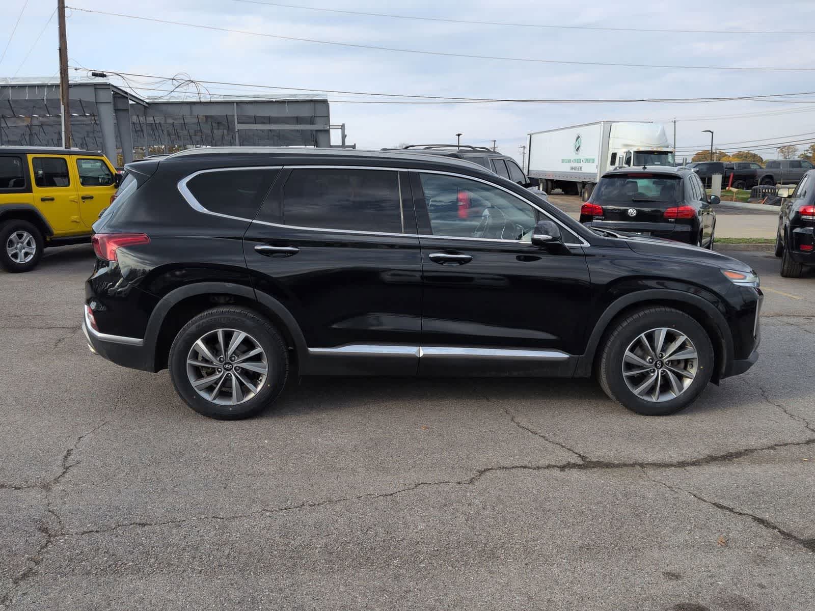 Thumbnail: 2020 Hyundai Santa Fe - 9