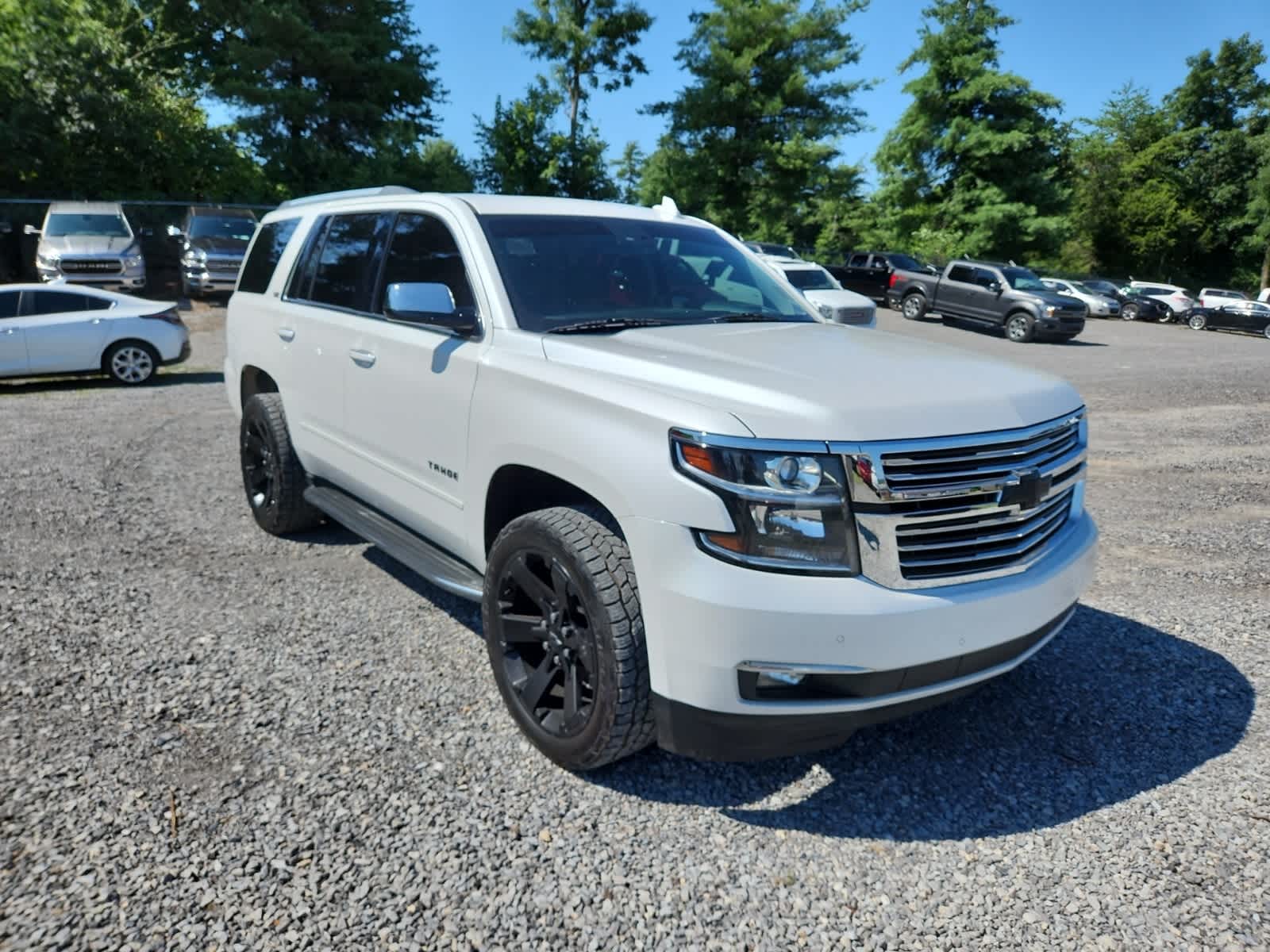 Thumbnail: 2016 Chevrolet Tahoe - 7