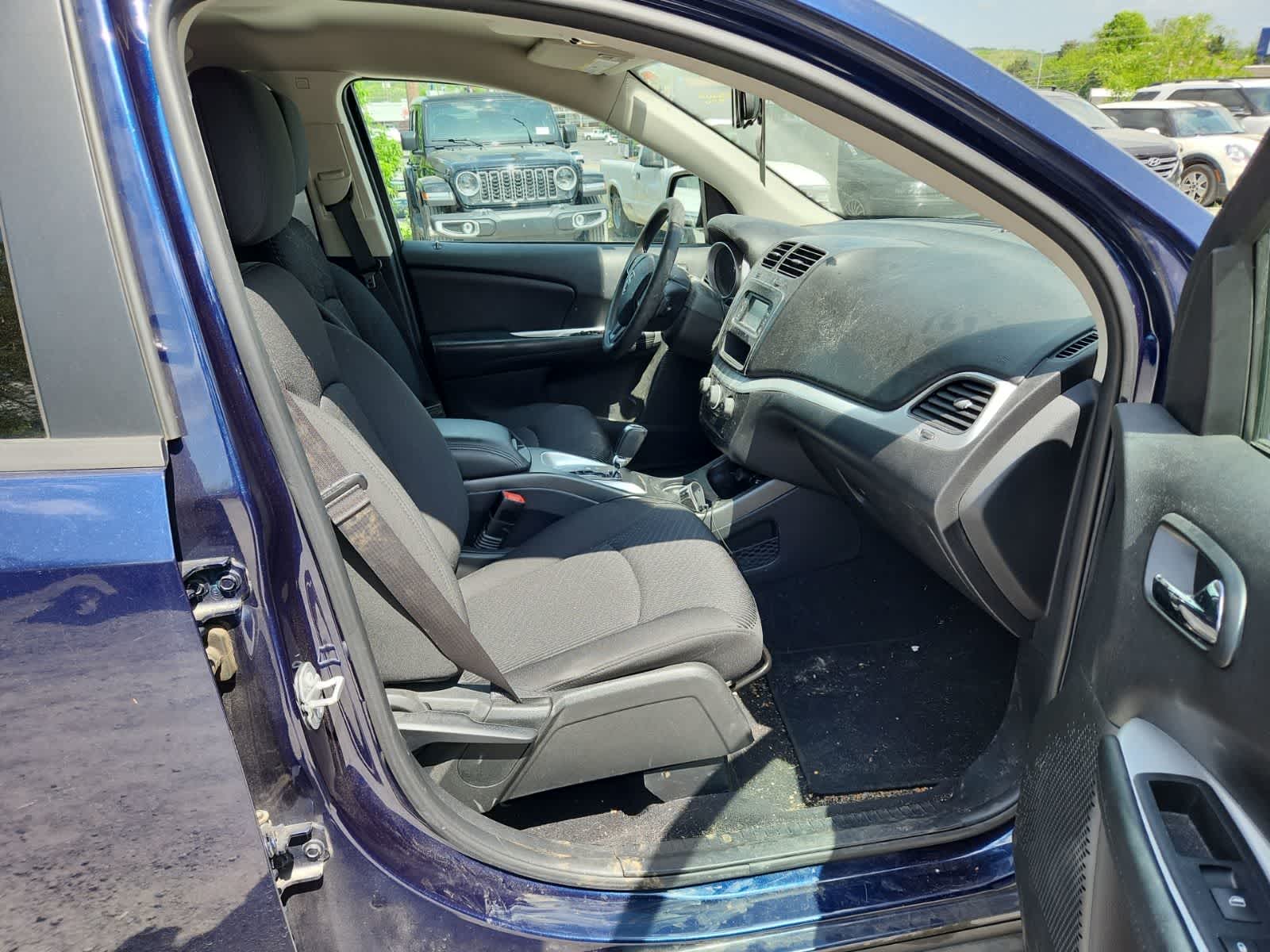 Thumbnail: 2018 Dodge Journey - 21