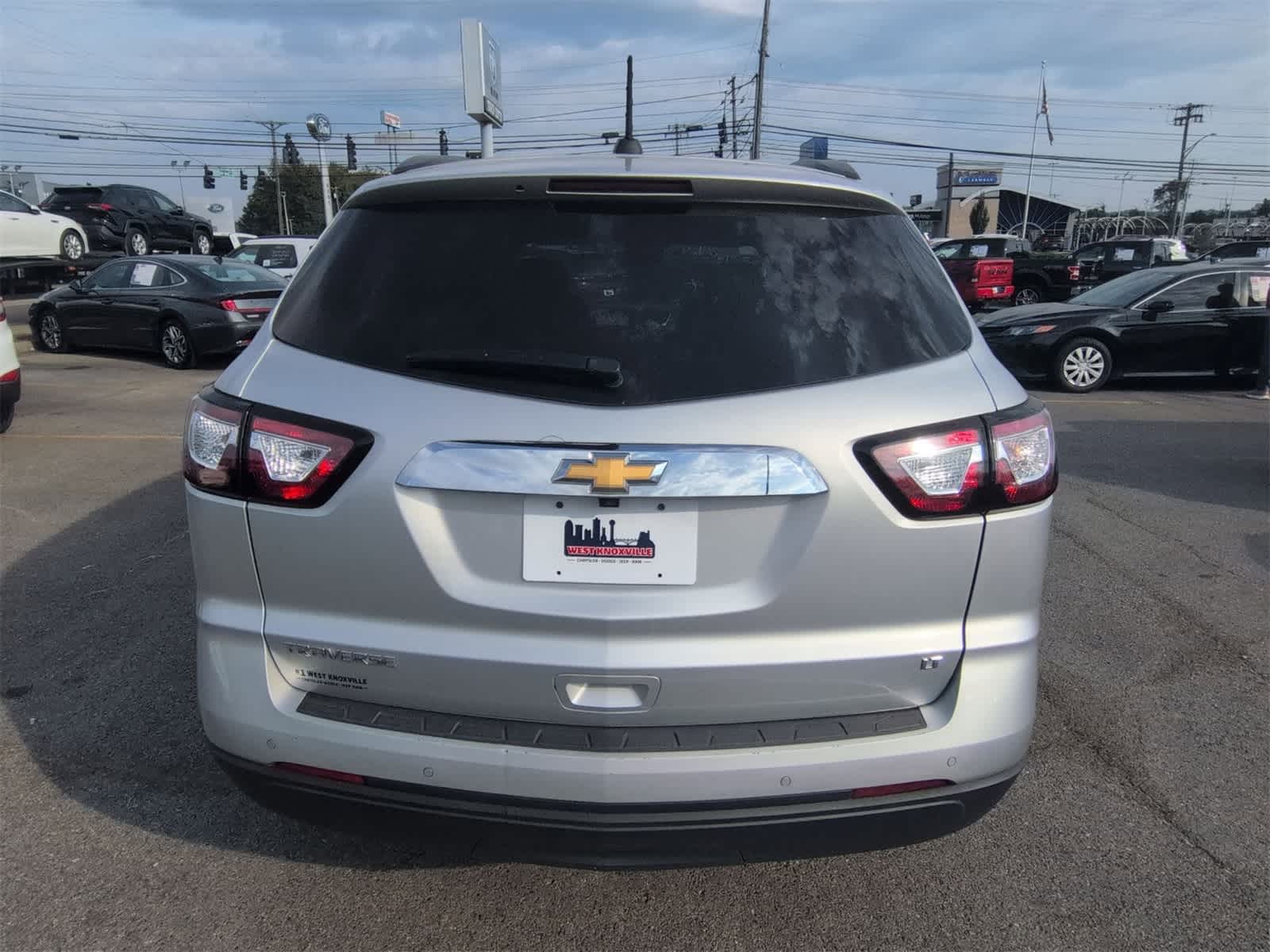 Thumbnail: 2017 Chevrolet Traverse - 7