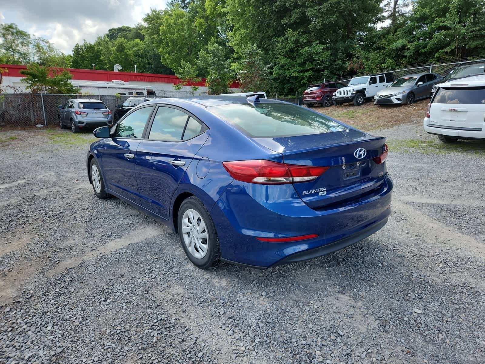 Thumbnail: 2017 Hyundai Elantra - 3