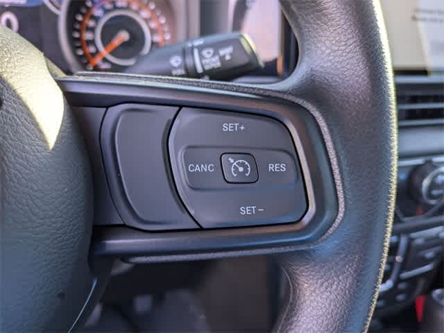 Thumbnail: 2025 Jeep Wrangler - 25
