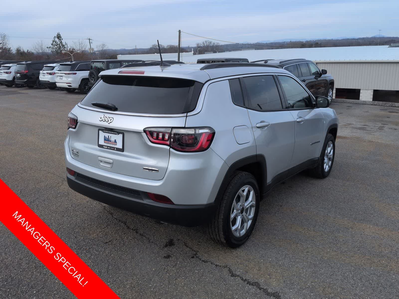 Thumbnail: 2026 Jeep Compass - 8