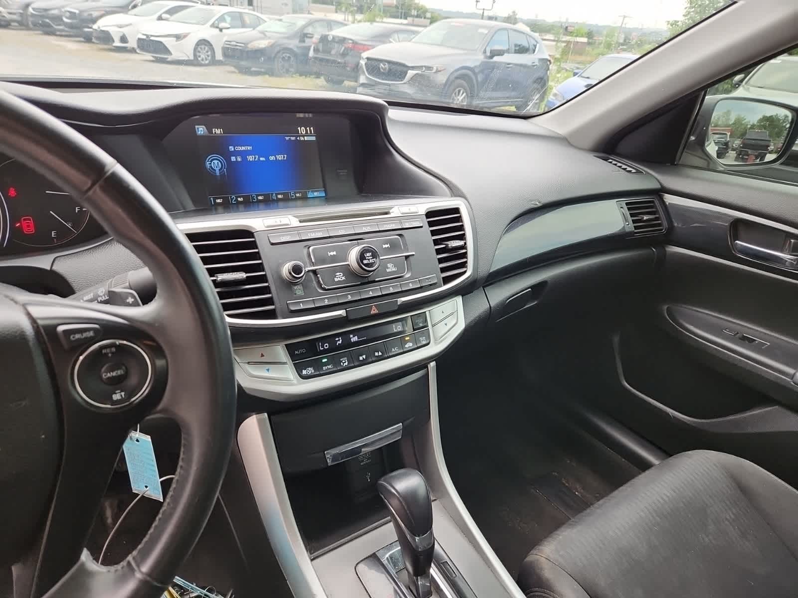 Thumbnail: 2015 Honda Accord - 10