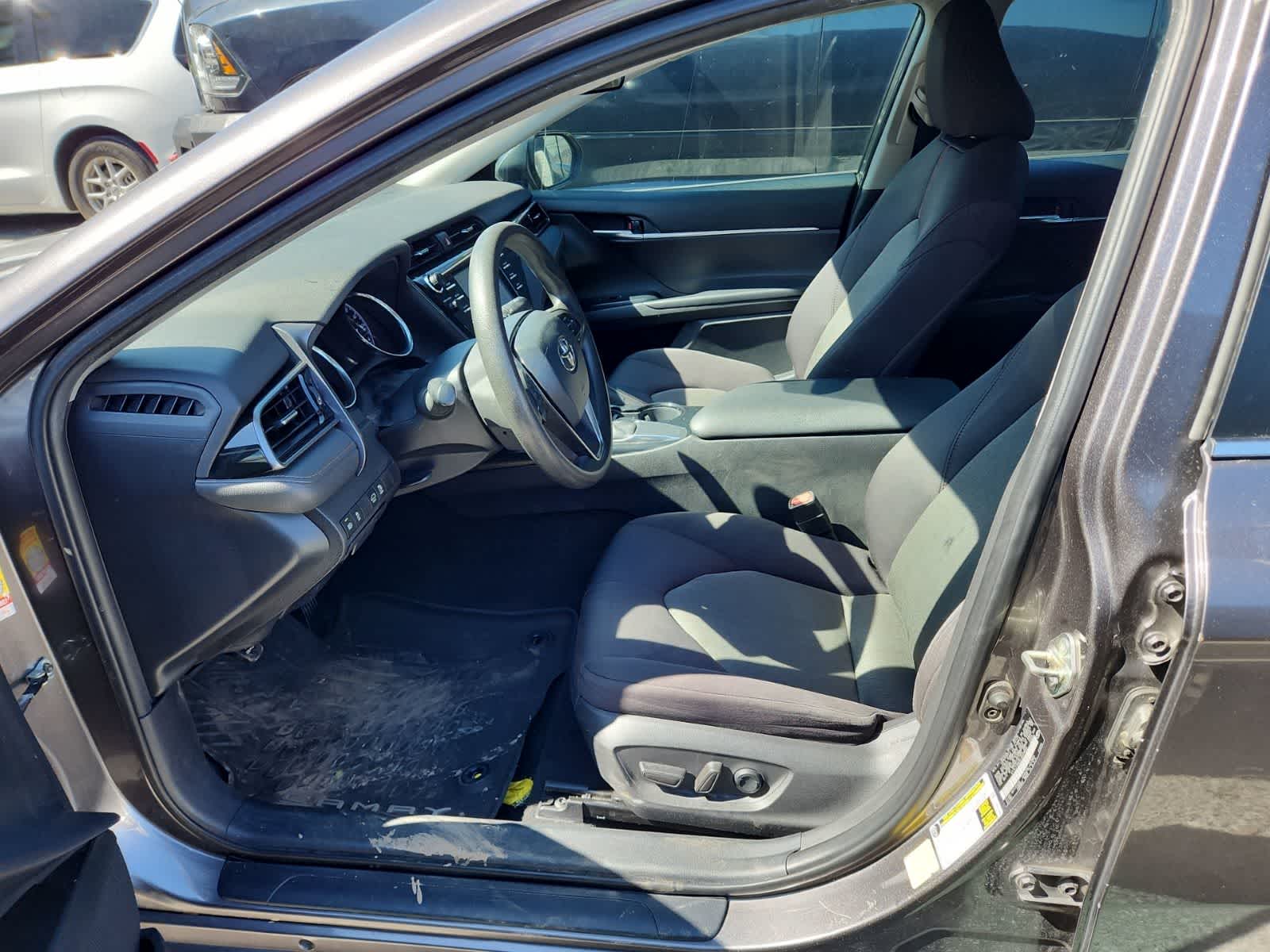 Thumbnail: 2020 Toyota Camry - 15