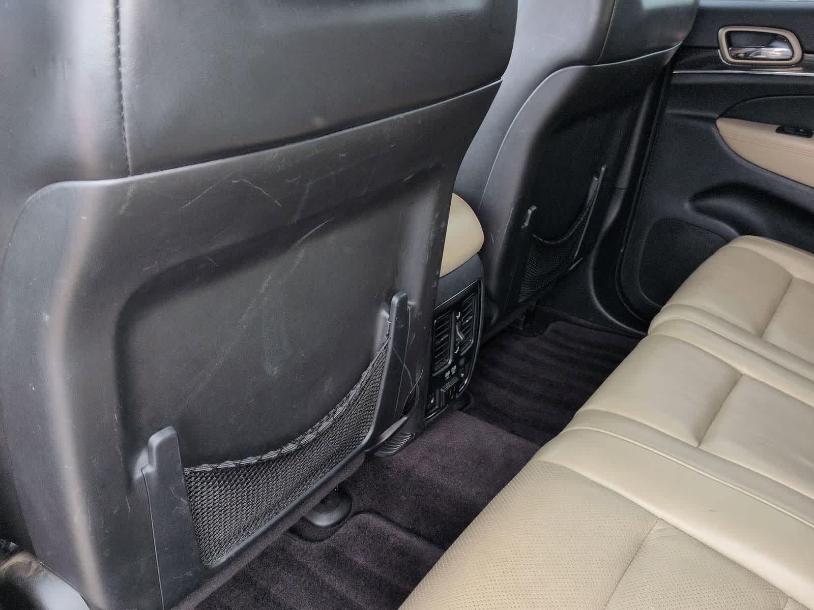 Thumbnail: 2016 Jeep Grand Cherokee - 16